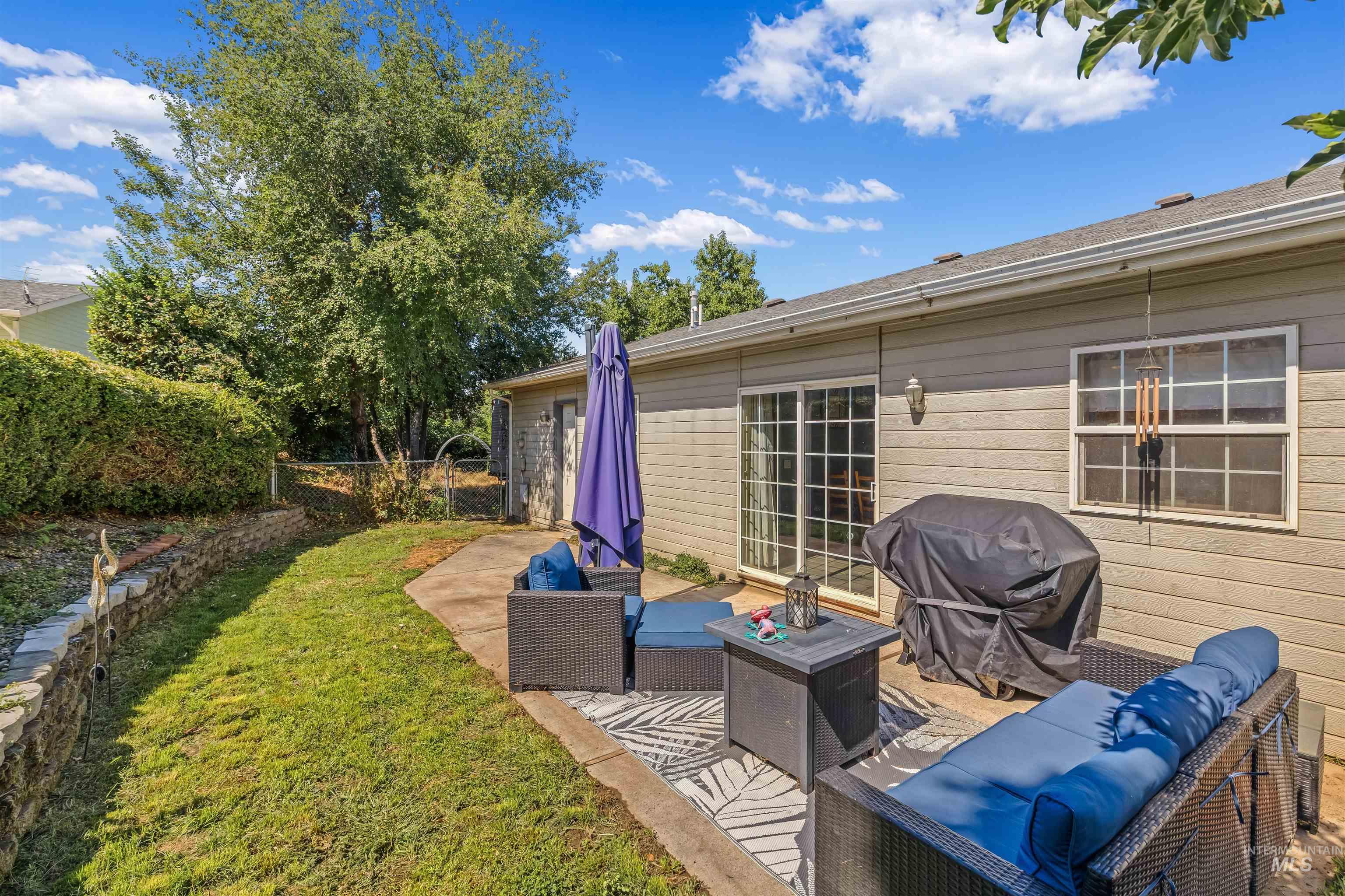 2535 18th Street, Clarkston, Washington 99403, 3 Bedrooms, 2 Bathrooms, Residential For Sale, Price $409,900,MLS 98998876