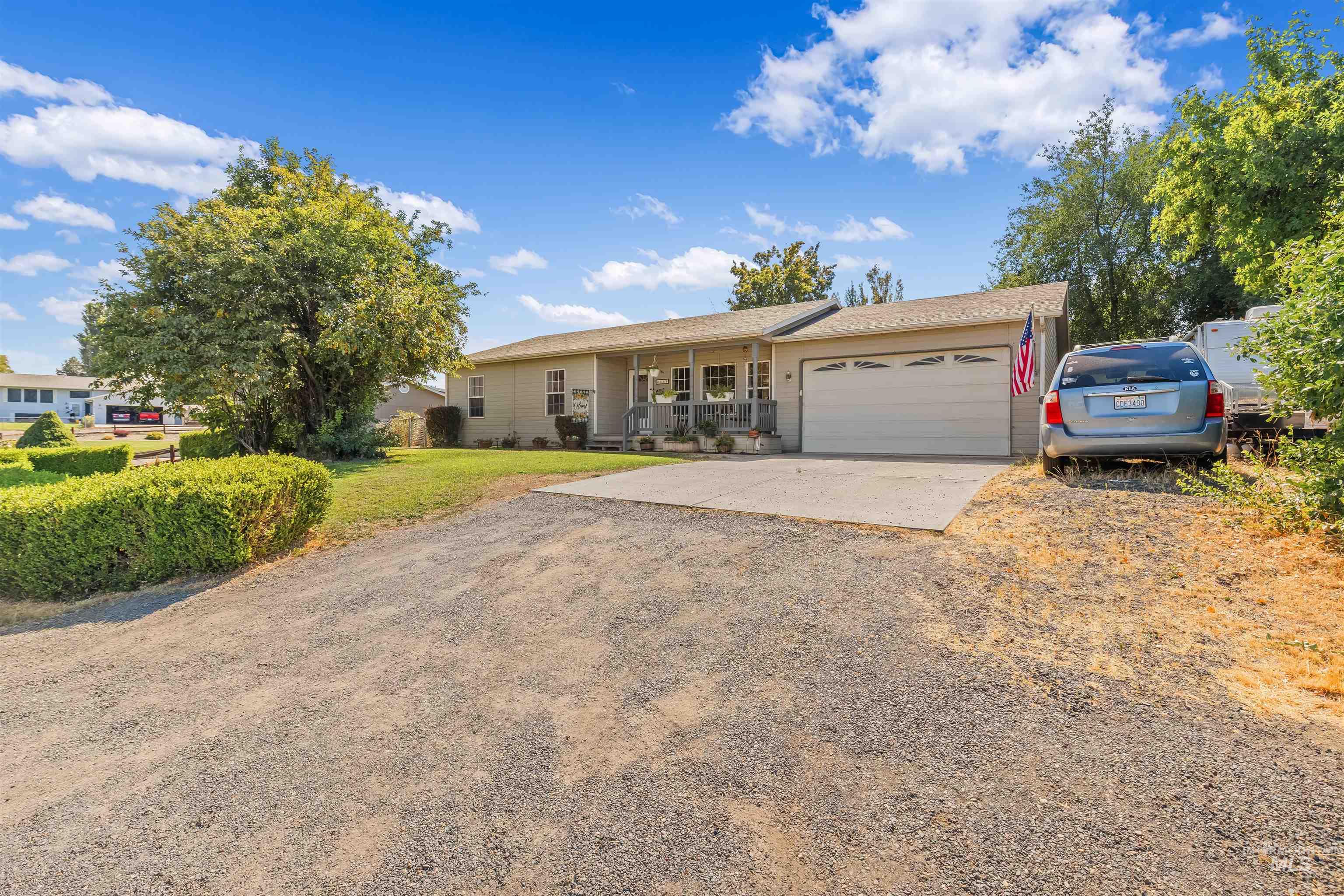 2535 18th Street, Clarkston, Washington 99403, 3 Bedrooms, 2 Bathrooms, Residential For Sale, Price $409,900,MLS 98998876
