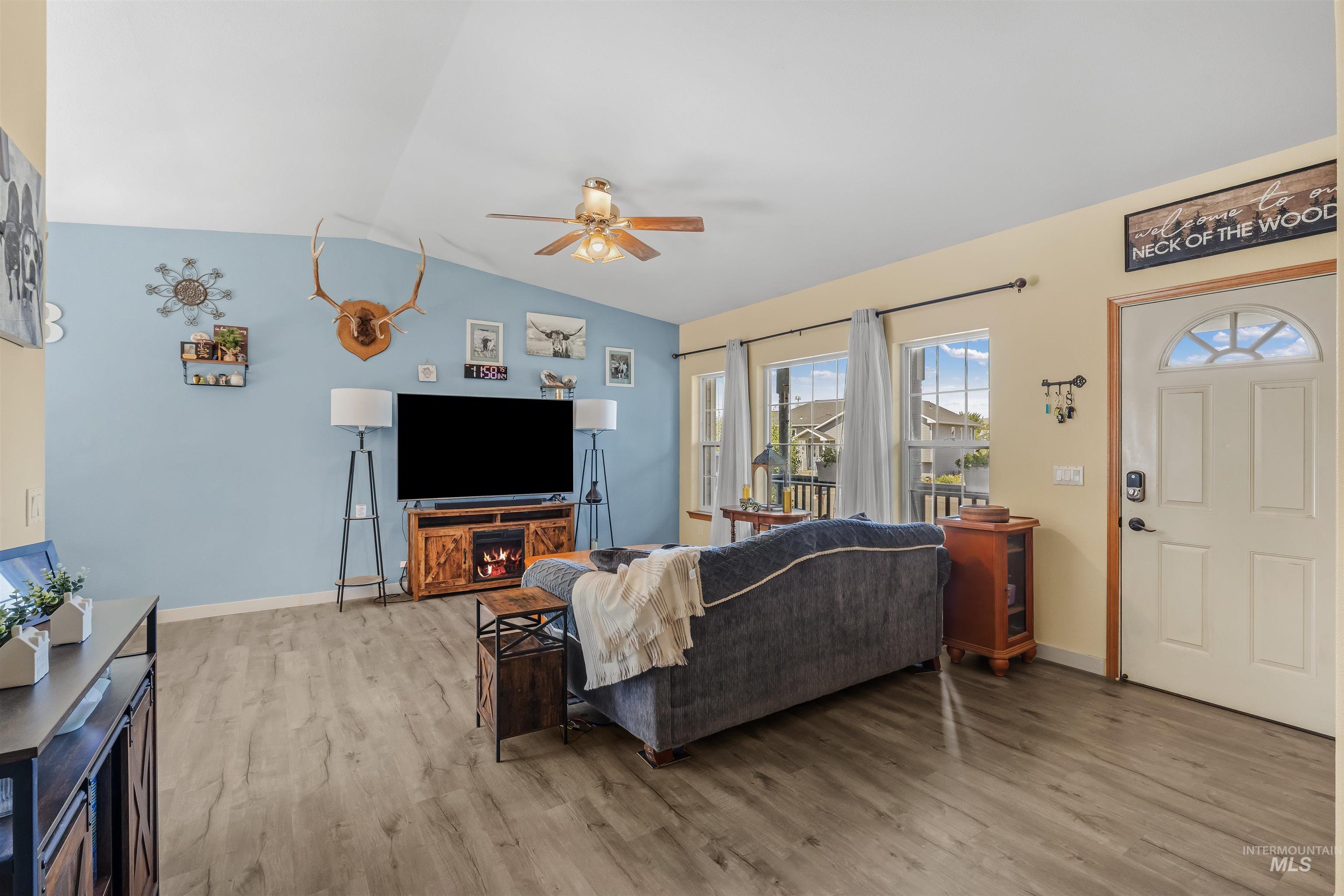 2535 18th Street, Clarkston, Washington 99403, 3 Bedrooms, 2 Bathrooms, Residential For Sale, Price $409,900,MLS 98998876