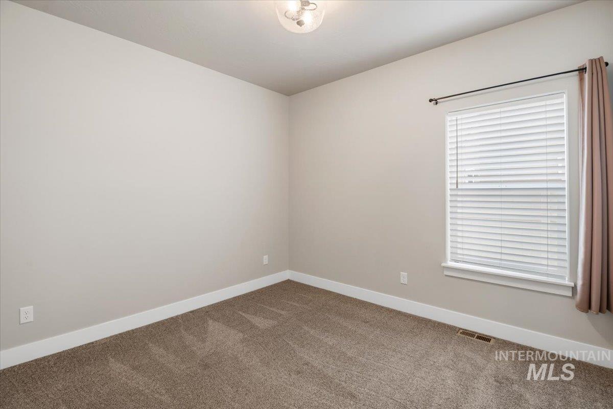 2291 Columbia Dr., Twin Falls, Idaho 83301, 4 Bedrooms, 2.5 Bathrooms, Residential For Sale, Price $699,900,MLS 98998878