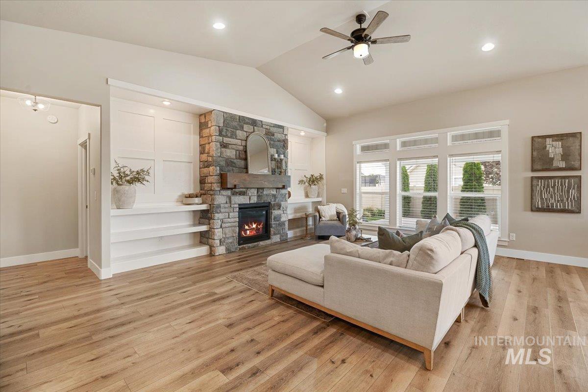 2291 Columbia Dr., Twin Falls, Idaho 83301, 4 Bedrooms, 2.5 Bathrooms, Residential For Sale, Price $699,900,MLS 98998878