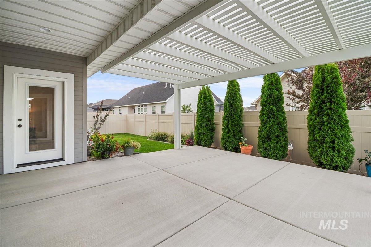 2291 Columbia Dr., Twin Falls, Idaho 83301, 4 Bedrooms, 2.5 Bathrooms, Residential For Sale, Price $699,900,MLS 98998878