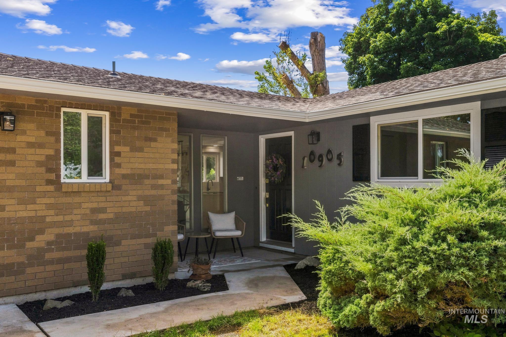 10905 W Arabian Way, Boise, Idaho 83709, 3 Bedrooms, 2 Bathrooms, Residential For Sale, Price $724,900,MLS 98998879
