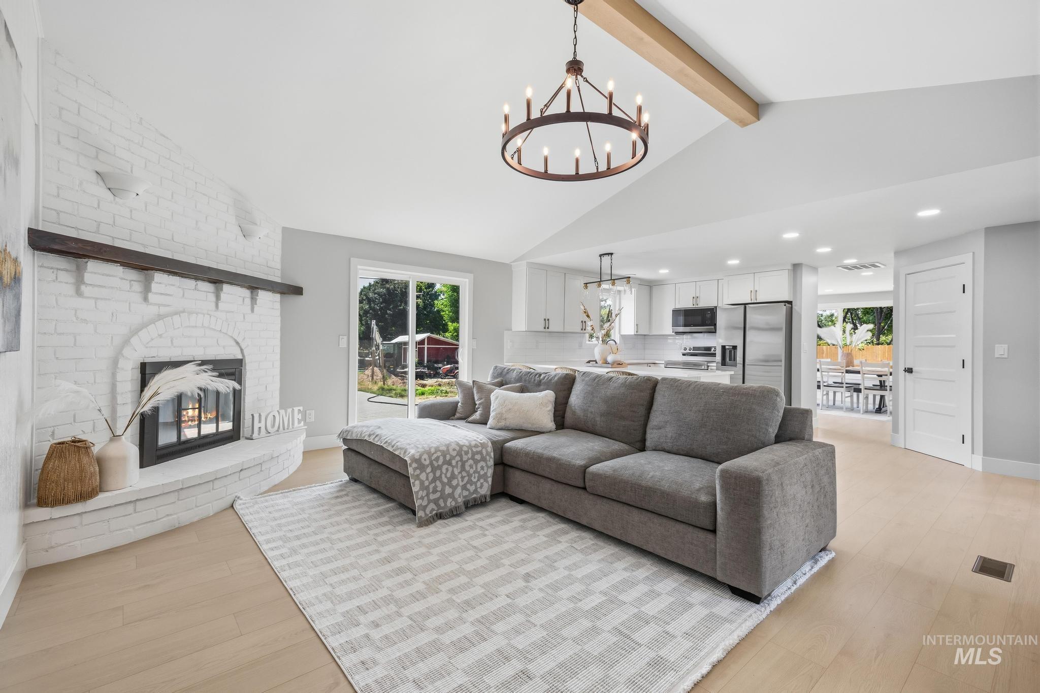 10905 W Arabian Way, Boise, Idaho 83709, 3 Bedrooms, 2 Bathrooms, Residential For Sale, Price $724,900,MLS 98998879