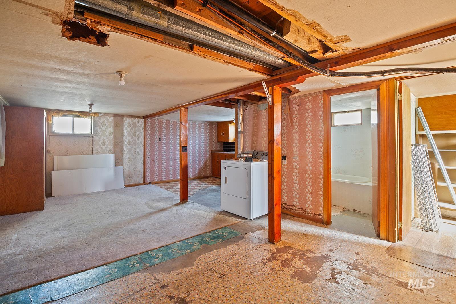 515 Stevens Ave, Filer, Idaho 83328, 4 Bedrooms, 2 Bathrooms, Residential For Sale, Price $340,000,MLS 98998880