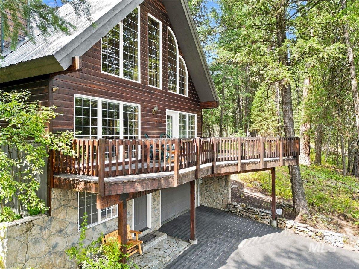 1571 Warren Wagon Road, McCall, Idaho 83638, 3 Bedrooms, 2 Bathrooms, Residential For Sale, Price $1,350,000,MLS 98998883