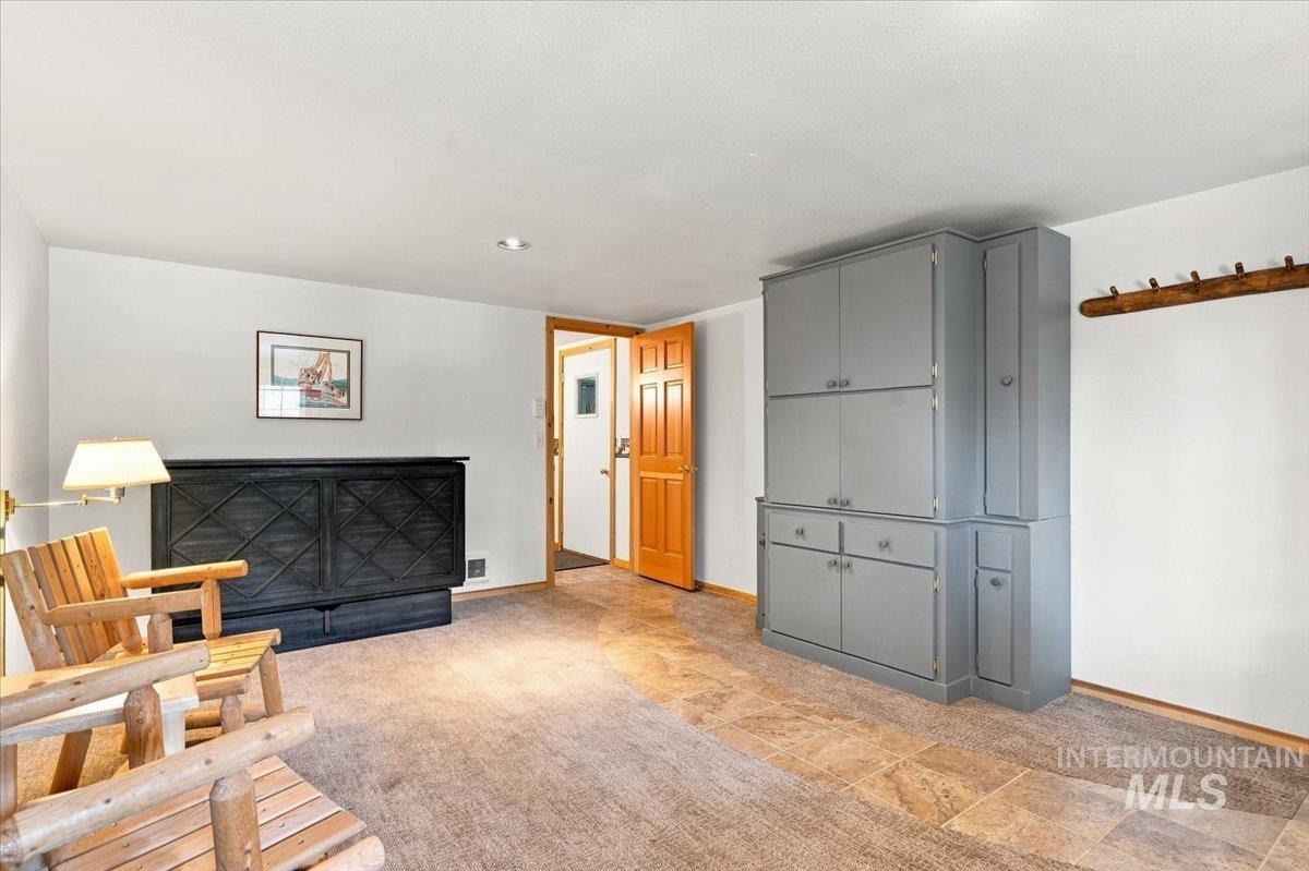 1571 Warren Wagon Road, McCall, Idaho 83638, 3 Bedrooms, 2 Bathrooms, Residential For Sale, Price $1,350,000,MLS 98998883