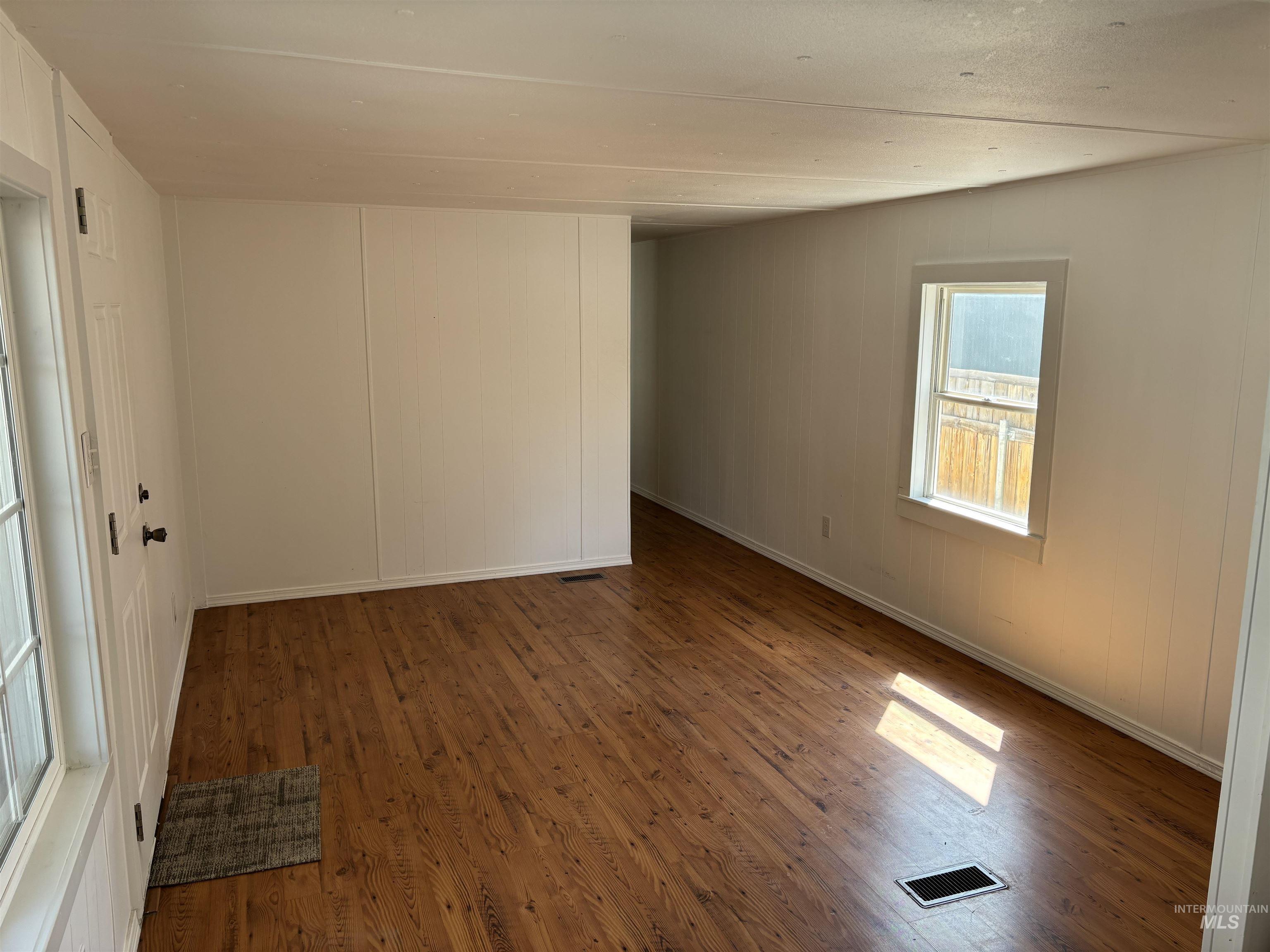 10601 N Horseshoe Bend Rd, Boise, Idaho 83714, 2 Bedrooms, 1 Bathroom, Residential For Sale, Price $45,000, 98998884