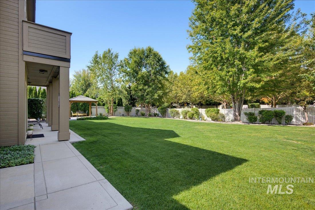 4393 N Palatine Ave., Meridian, Idaho 83646, 5 Bedrooms, 3.5 Bathrooms, Residential For Sale, Price $1,029,000,MLS 98998885