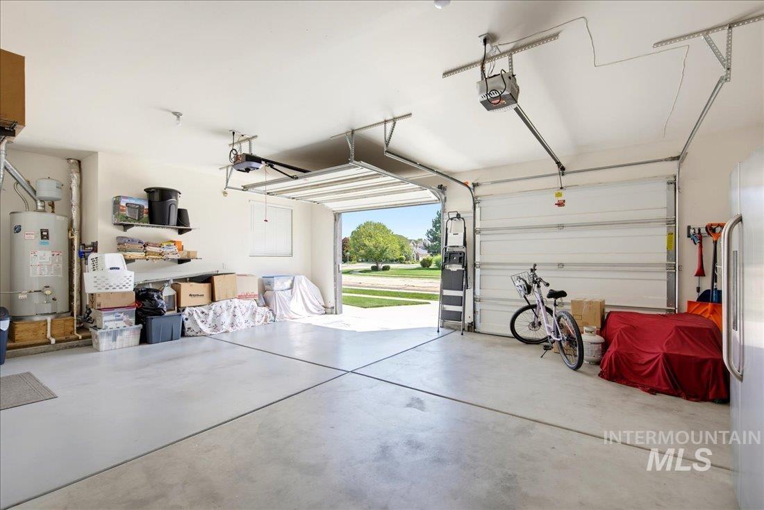4393 N Palatine Ave., Meridian, Idaho 83646, 5 Bedrooms, 3.5 Bathrooms, Residential For Sale, Price $1,029,000,MLS 98998885