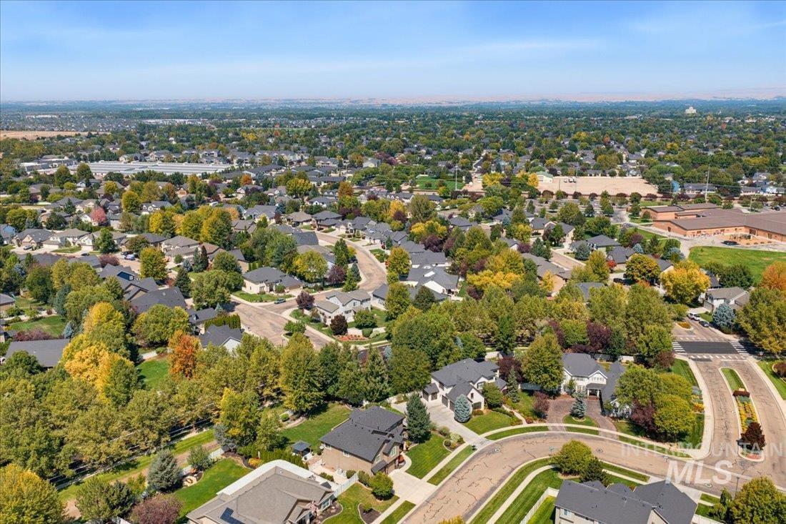4393 N Palatine Ave., Meridian, Idaho 83646, 5 Bedrooms, 3.5 Bathrooms, Residential For Sale, Price $1,029,000, 98998885