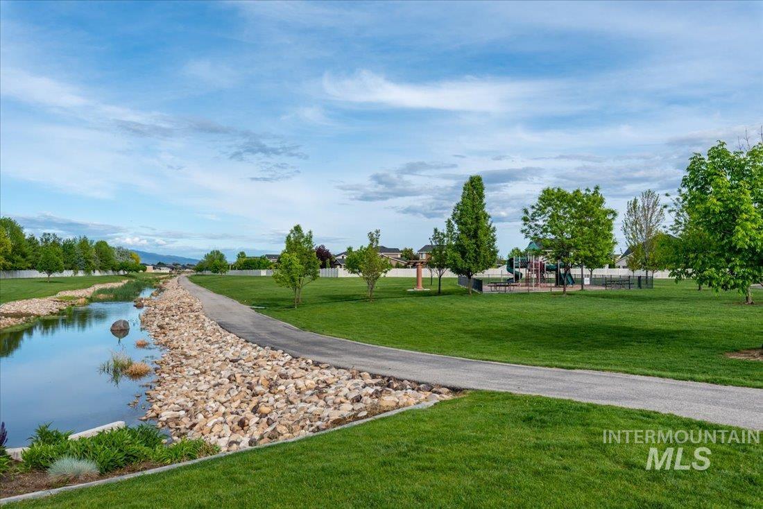 4393 N Palatine Ave., Meridian, Idaho 83646, 5 Bedrooms, 3.5 Bathrooms, Residential For Sale, Price $1,029,000,MLS 98998885