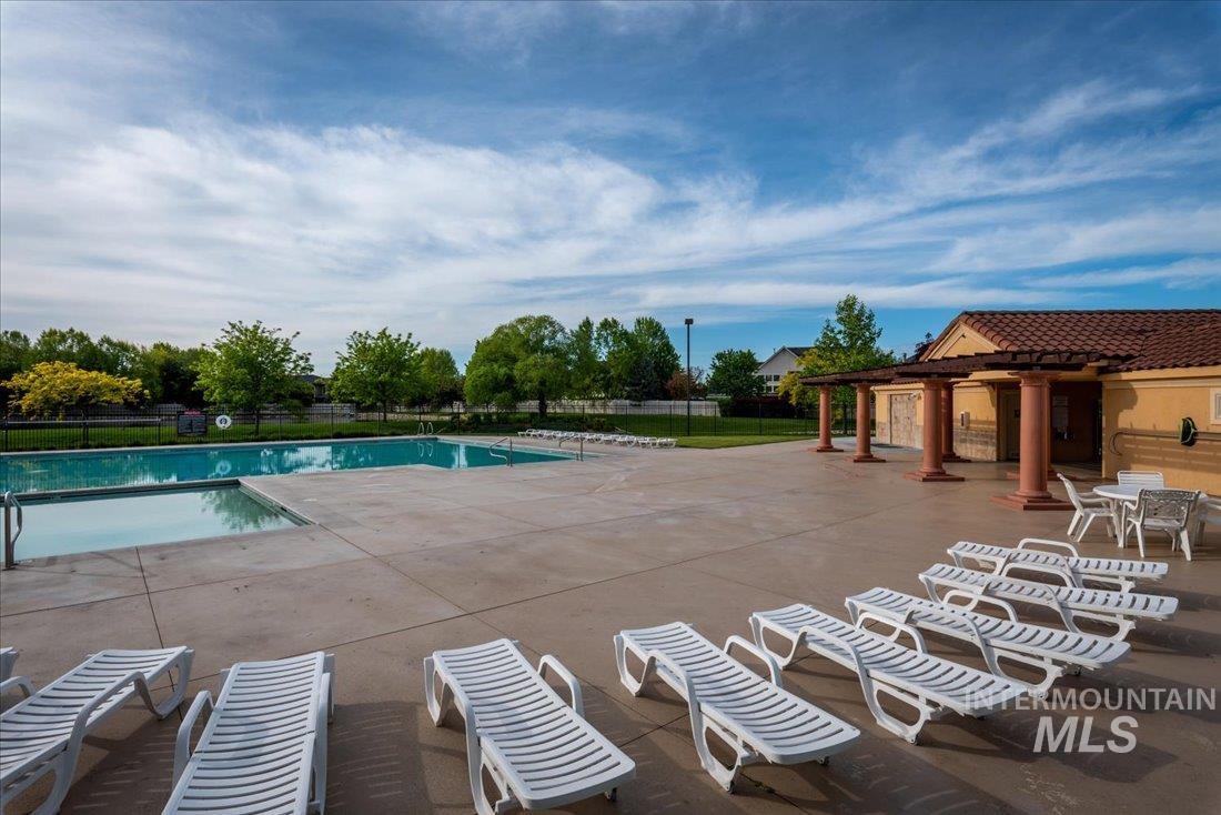 4393 N Palatine Ave., Meridian, Idaho 83646, 5 Bedrooms, 3.5 Bathrooms, Residential For Sale, Price $1,029,000,MLS 98998885