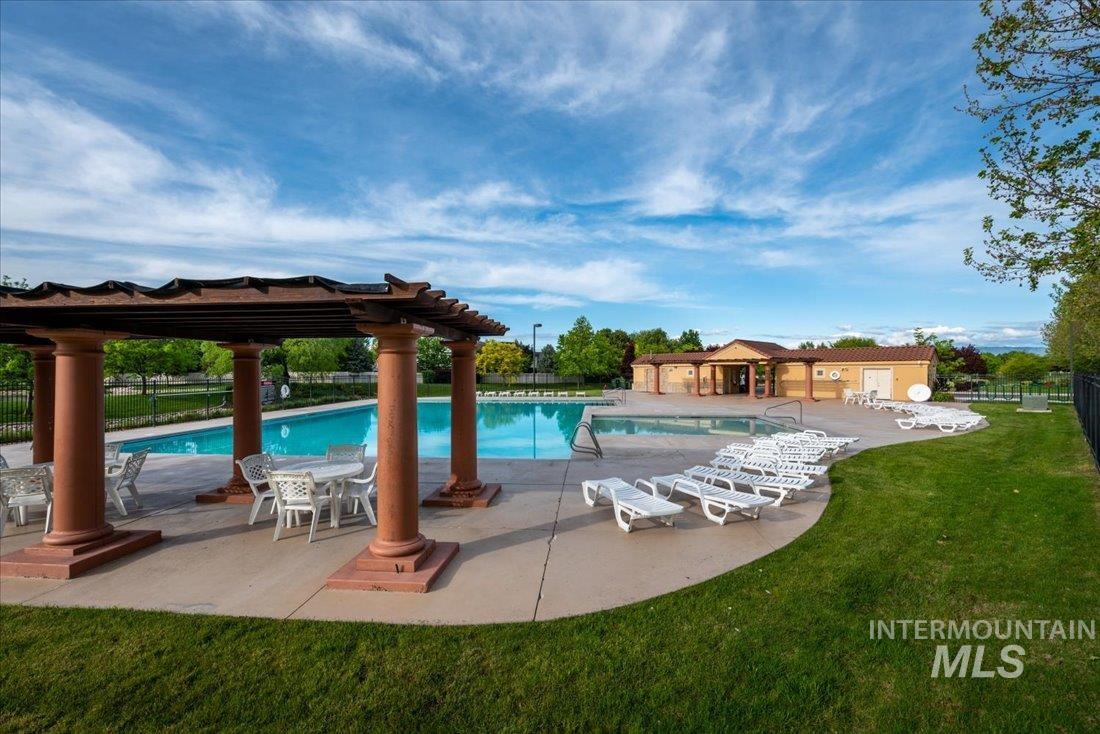 4393 N Palatine Ave., Meridian, Idaho 83646, 5 Bedrooms, 3.5 Bathrooms, Residential For Sale, Price $1,029,000,MLS 98998885