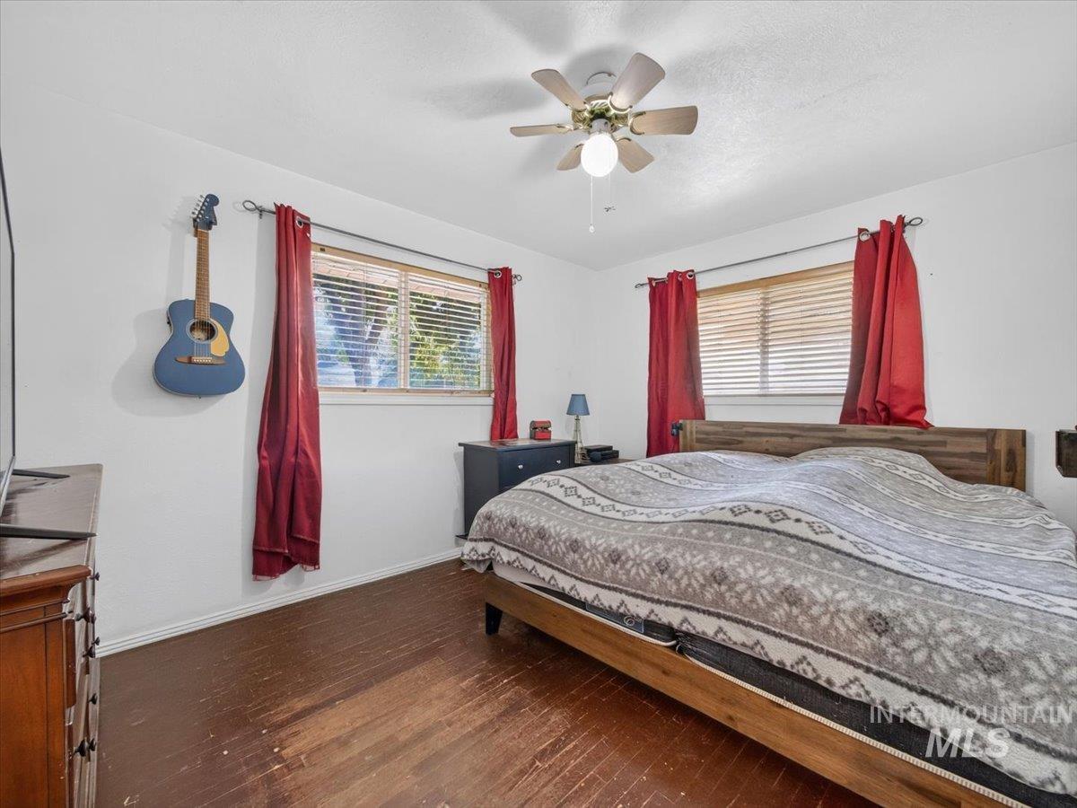 626 W Pine Ave, Meridian, Idaho 83642, 3 Bedrooms, 1 Bathroom, Residential For Sale, Price $349,000,MLS 98998886