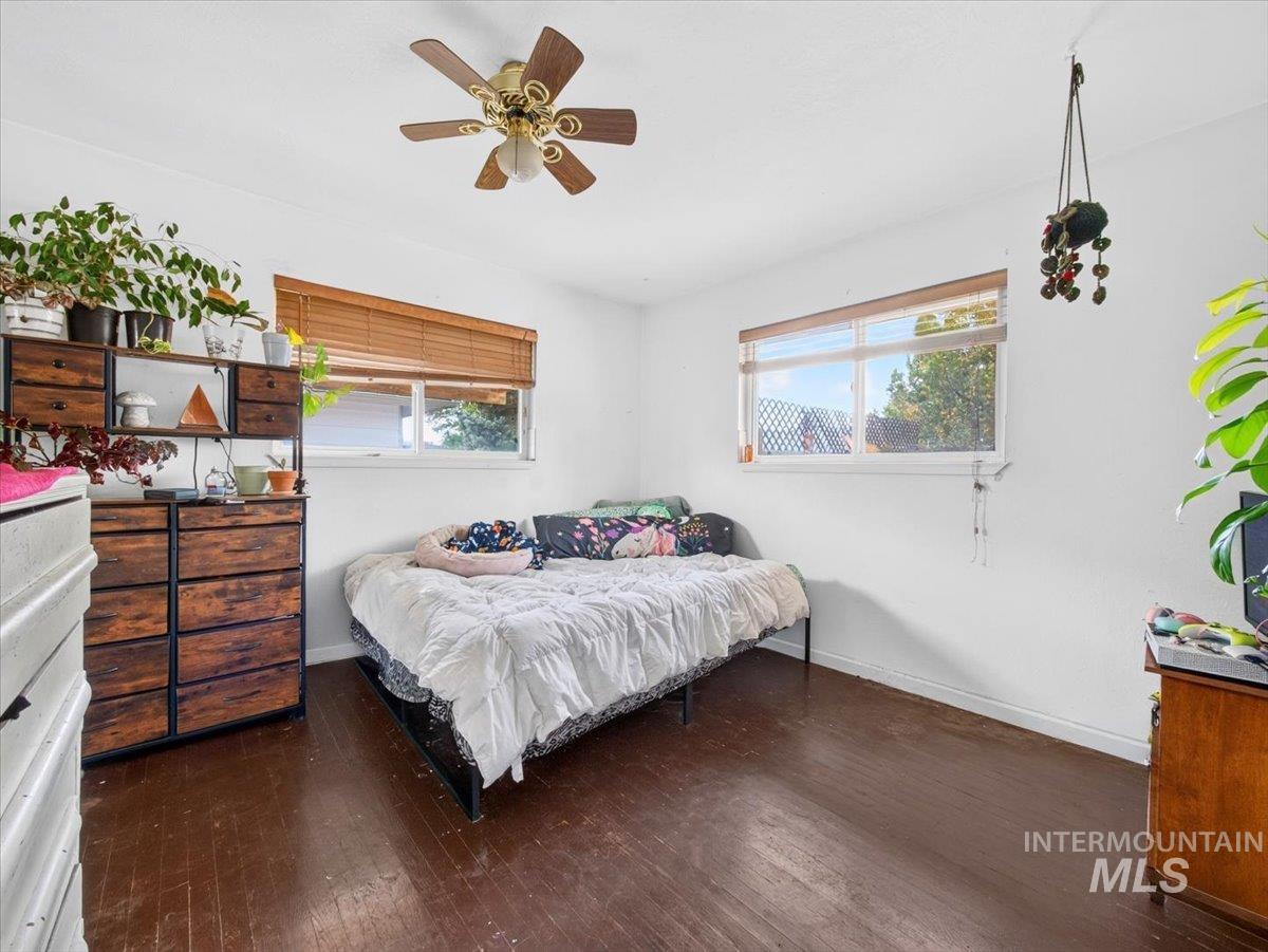 626 W Pine Ave, Meridian, Idaho 83642, 3 Bedrooms, 1 Bathroom, Residential For Sale, Price $349,000,MLS 98998886