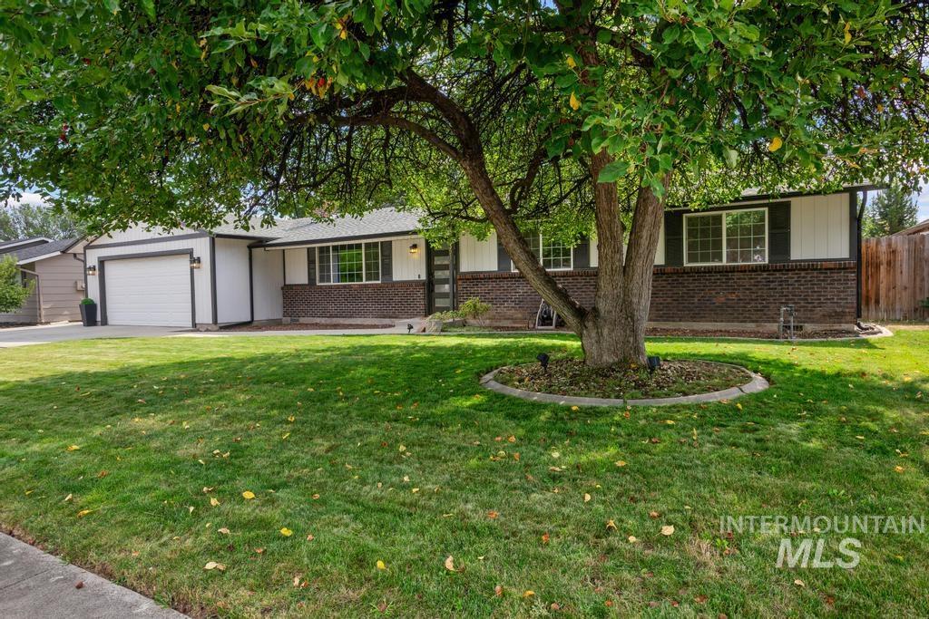 3518 N Frontier Way, Boise, Idaho 83713, 3 Bedrooms, 2 Bathrooms, Residential For Sale, Price $434,900,MLS 98998889