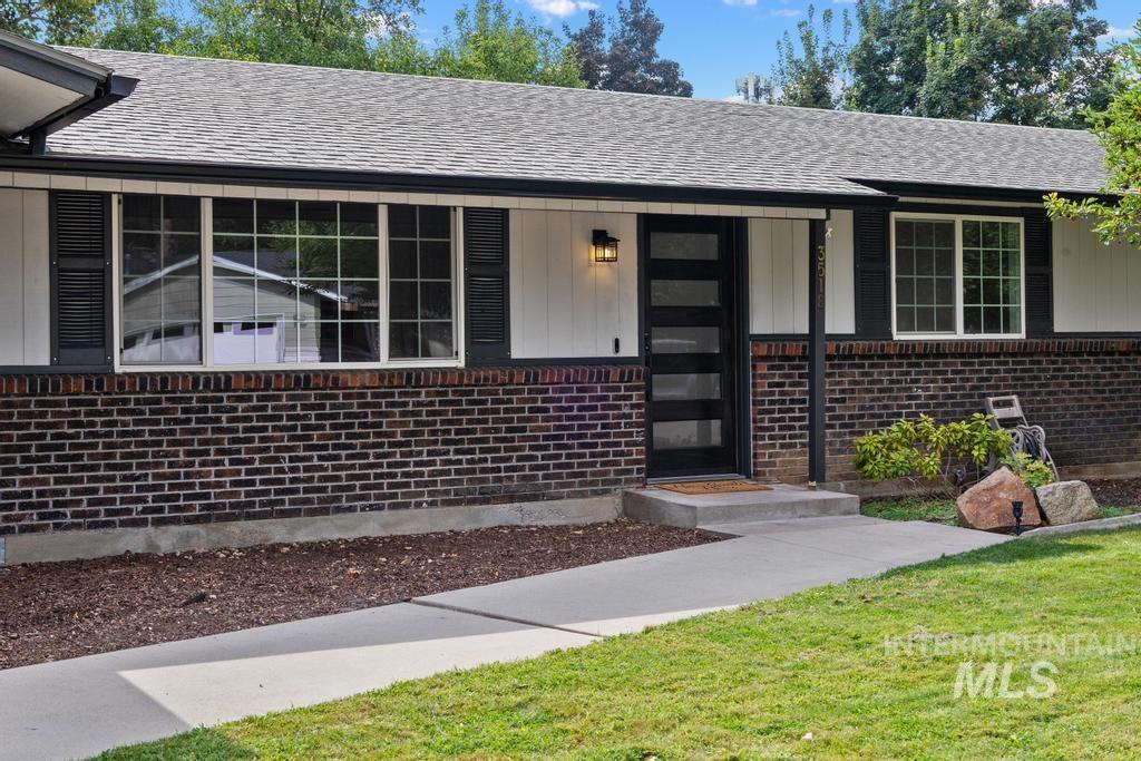 3518 N Frontier Way, Boise, Idaho 83713, 3 Bedrooms, 2 Bathrooms, Residential For Sale, Price $434,900,MLS 98998889