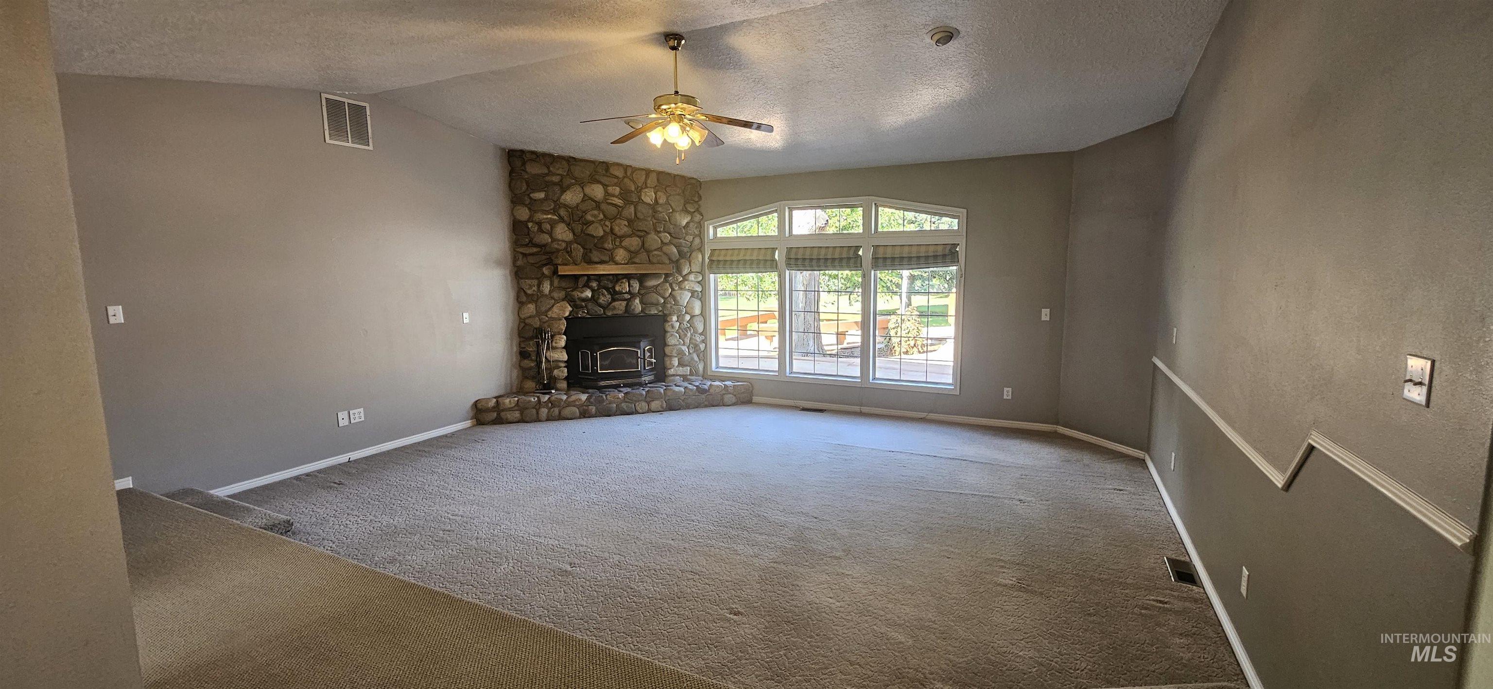 1741 Pomerelle Drive, Twin Falls, Idaho 83301, 3 Bedrooms, 2.5 Bathrooms, Residential For Sale, Price $630,000,MLS 98998890