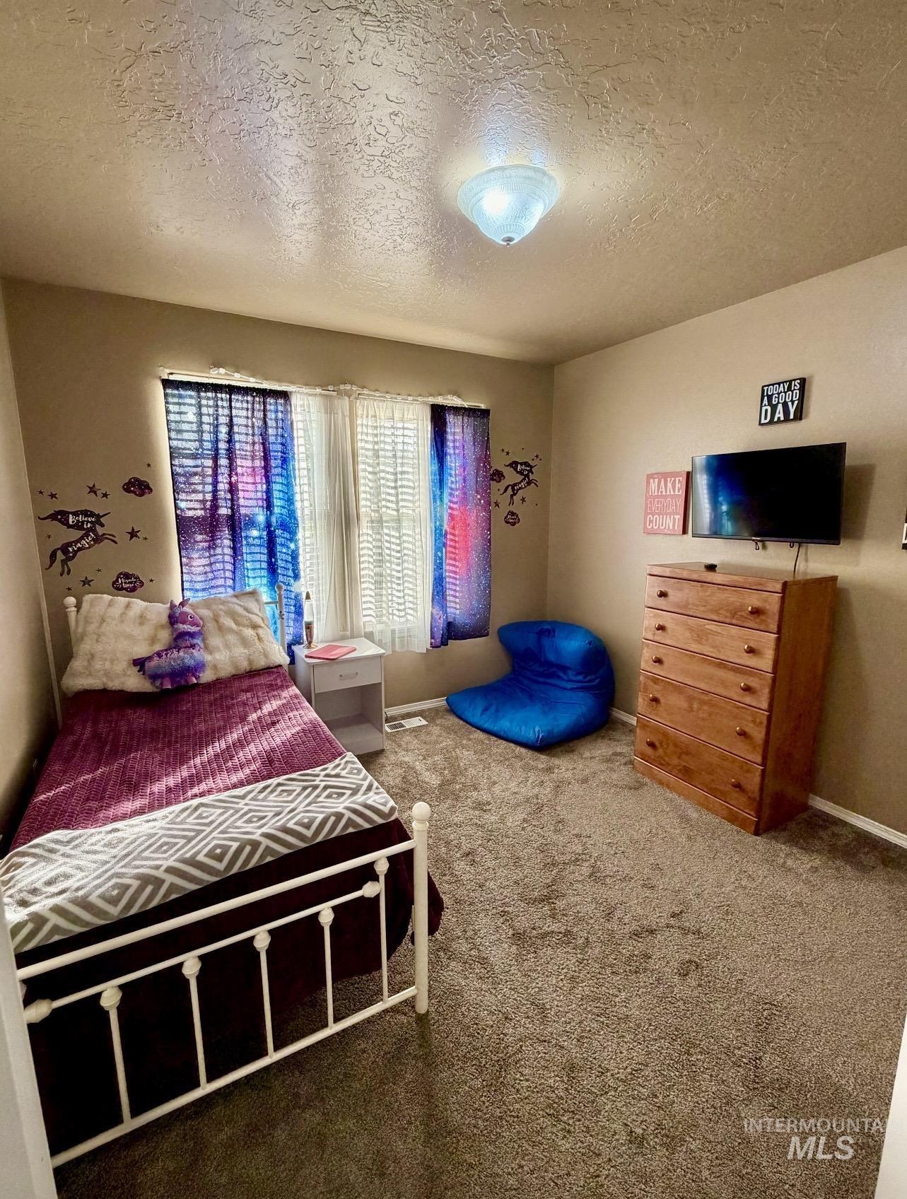 617 Cornwall, Fruitland, Idaho 83619, 4 Bedrooms, 2 Bathrooms, Residential For Sale, Price $465,000,MLS 98998896