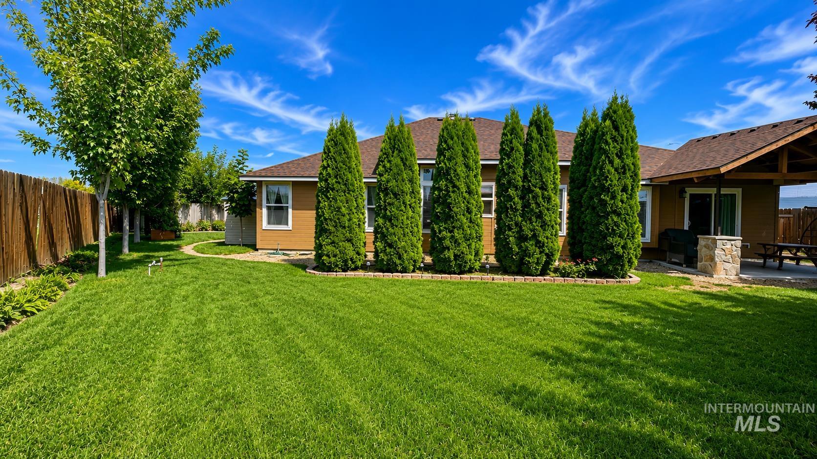 617 Cornwall, Fruitland, Idaho 83619, 4 Bedrooms, 2 Bathrooms, Residential For Sale, Price $465,000,MLS 98998896