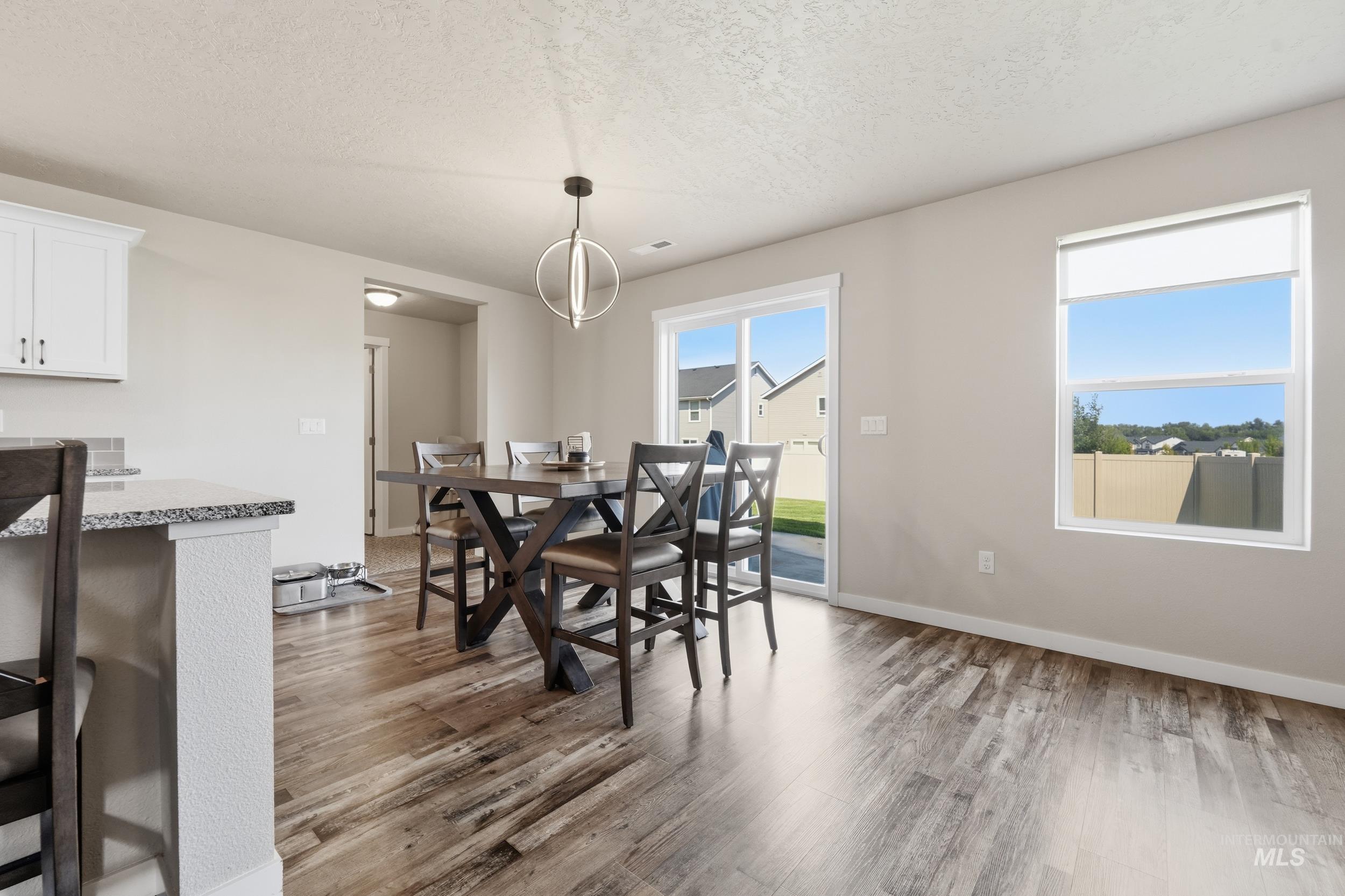 4026 E Hawk Ridge Dr, Nampa, Idaho 83686, 4 Bedrooms, 2.5 Bathrooms, Residential For Sale, Price $525,000,MLS 98998897