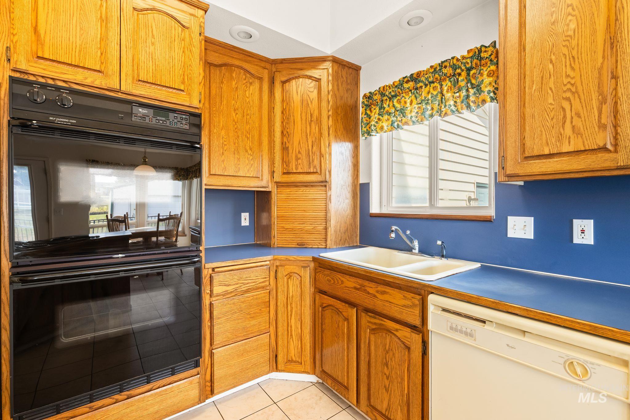 2028 Grelle Ave, Lewiston, Idaho 83501, 3 Bedrooms, 2 Bathrooms, Residential For Sale, Price $535,000,MLS 98998898