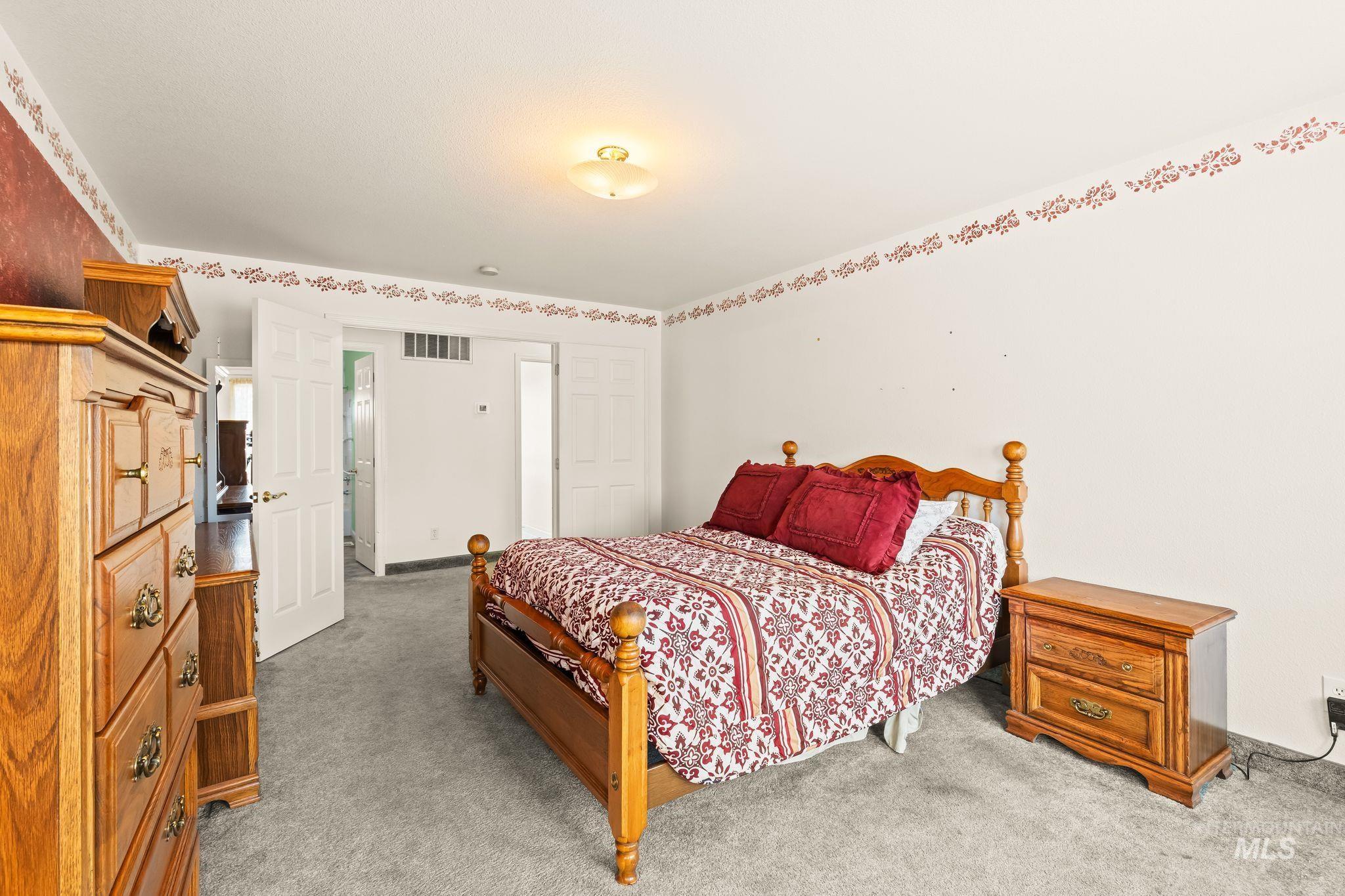 2028 Grelle Ave, Lewiston, Idaho 83501, 3 Bedrooms, 2 Bathrooms, Residential For Sale, Price $535,000,MLS 98998898