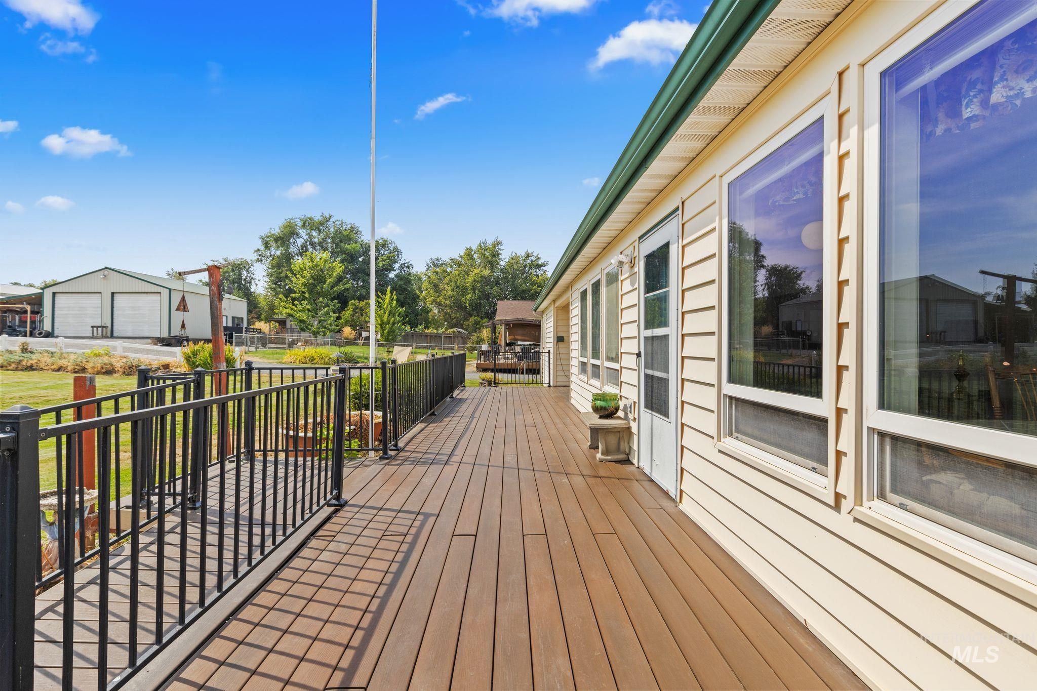 2028 Grelle Ave, Lewiston, Idaho 83501, 3 Bedrooms, 2 Bathrooms, Residential For Sale, Price $535,000,MLS 98998898