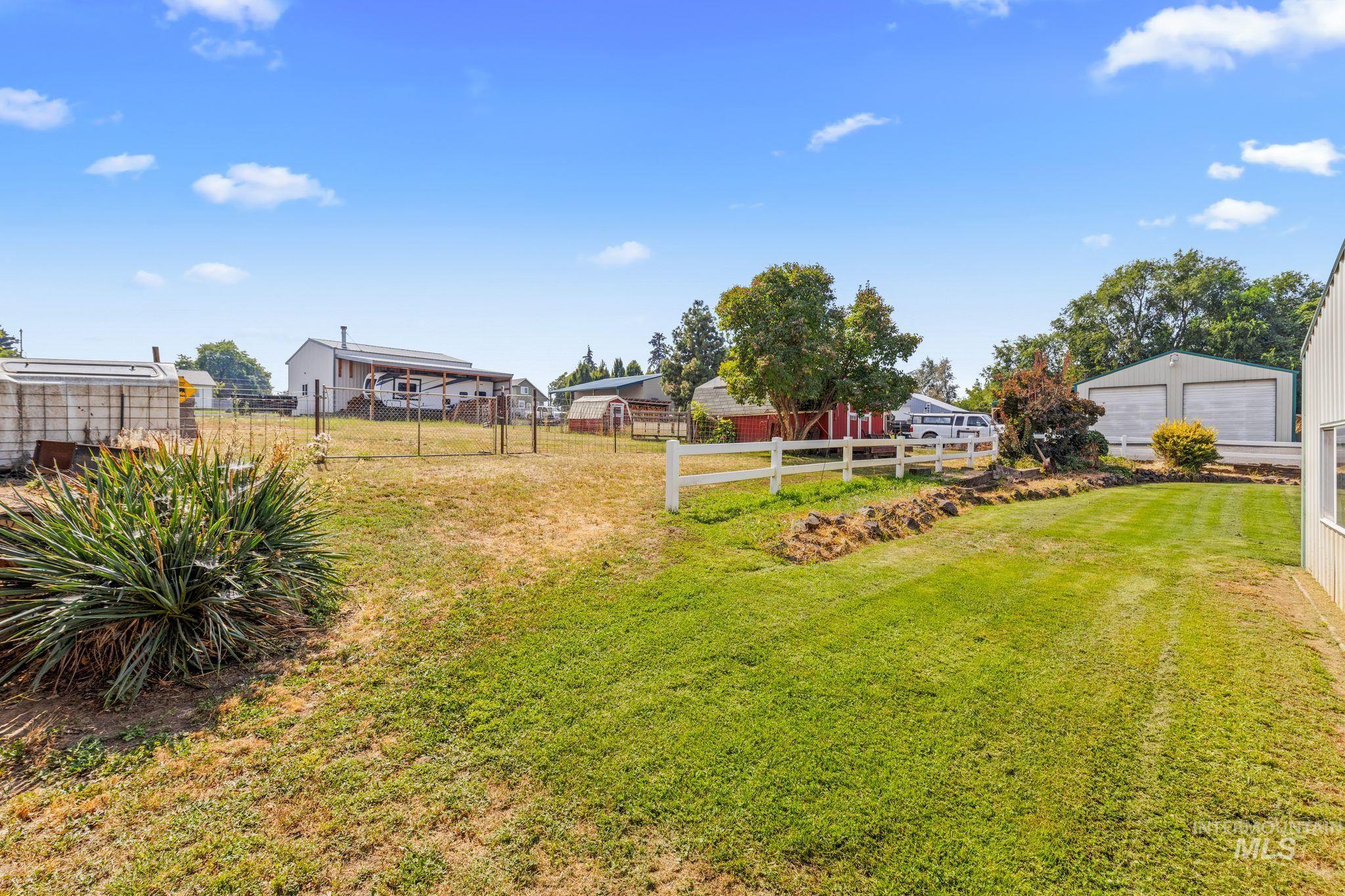 2028 Grelle Ave, Lewiston, Idaho 83501, 3 Bedrooms, 2 Bathrooms, Residential For Sale, Price $535,000,MLS 98998898