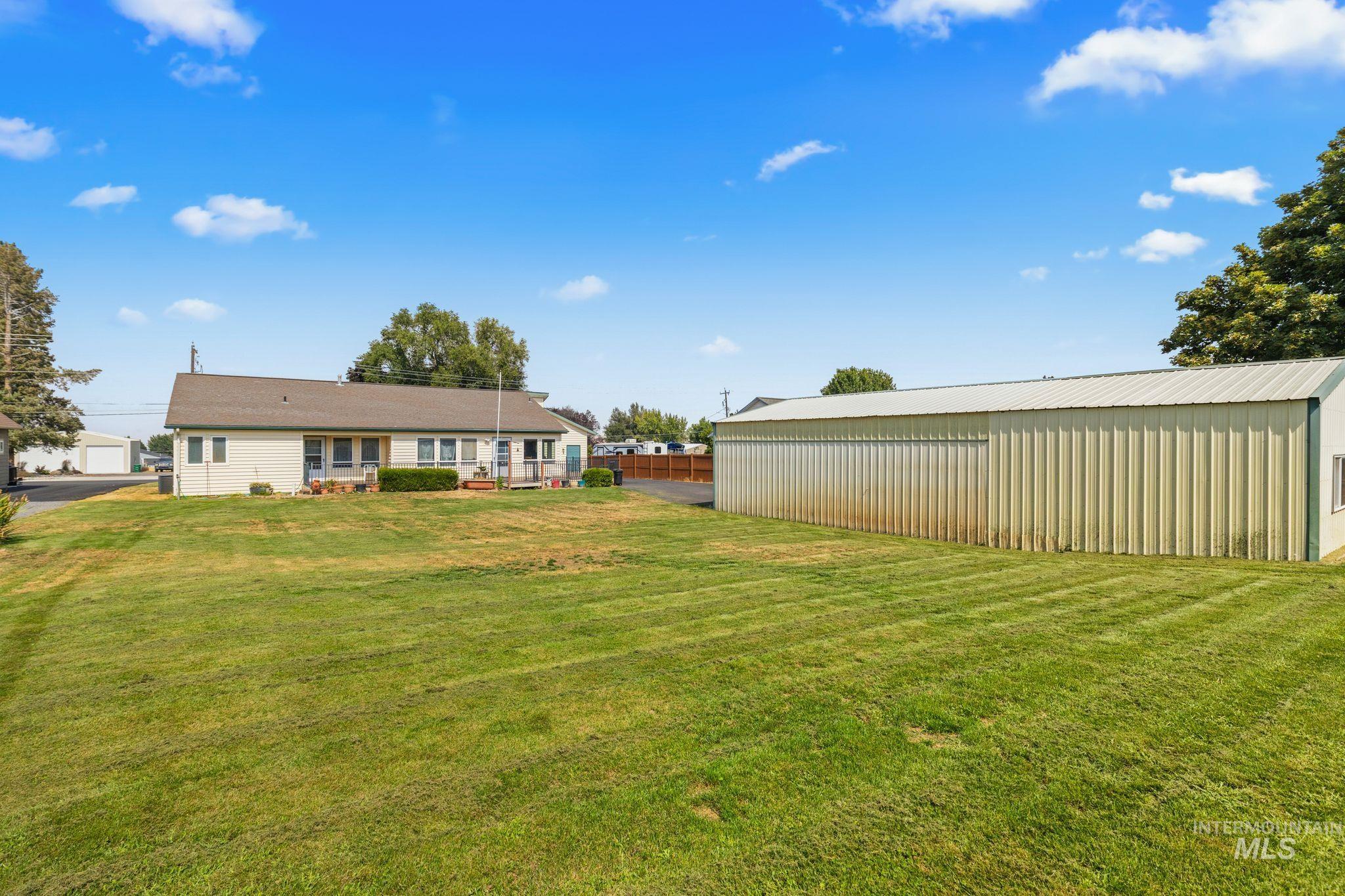 2028 Grelle Ave, Lewiston, Idaho 83501, 3 Bedrooms, 2 Bathrooms, Residential For Sale, Price $535,000,MLS 98998898