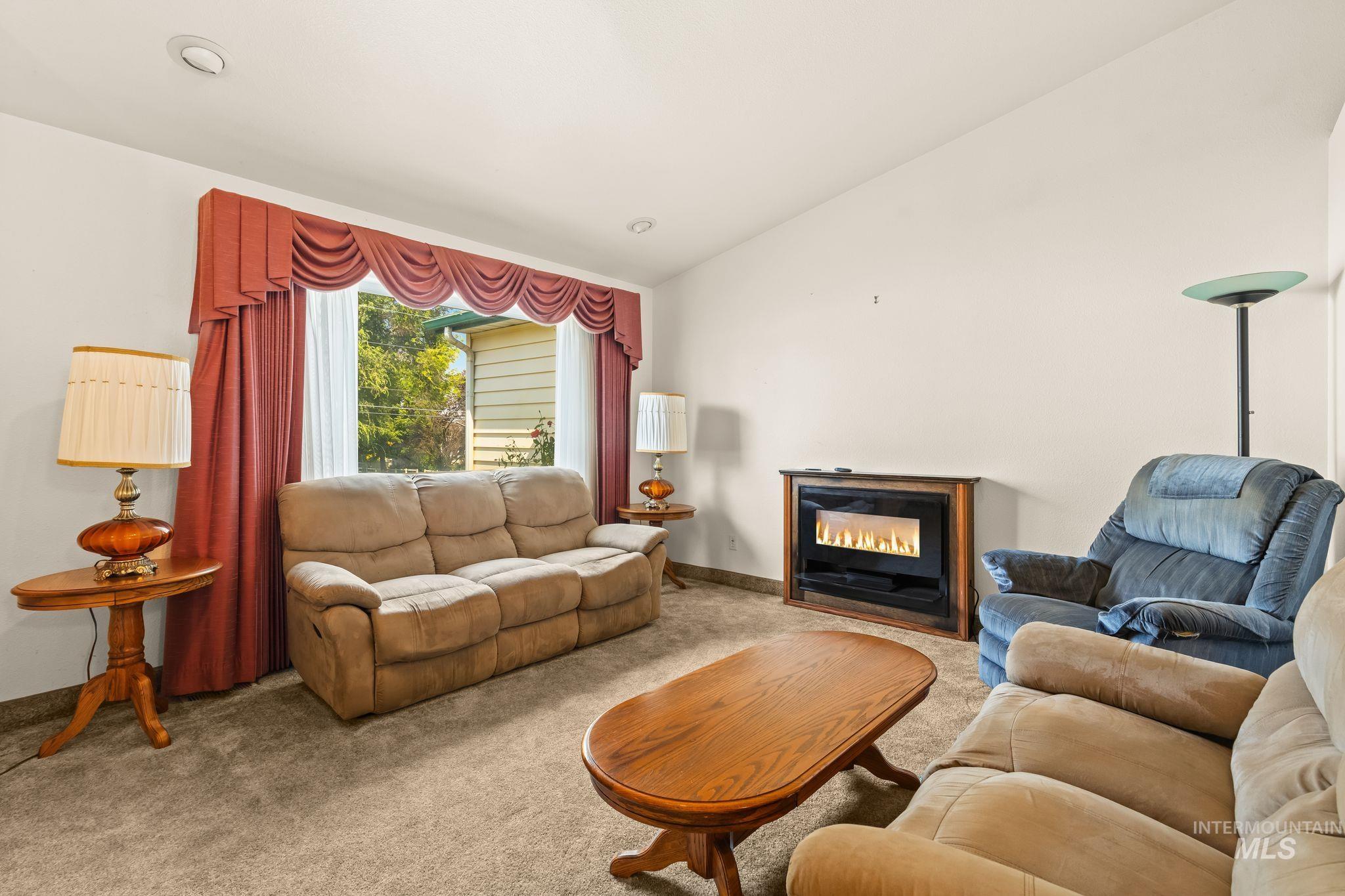 2028 Grelle Ave, Lewiston, Idaho 83501, 3 Bedrooms, 2 Bathrooms, Residential For Sale, Price $535,000,MLS 98998898