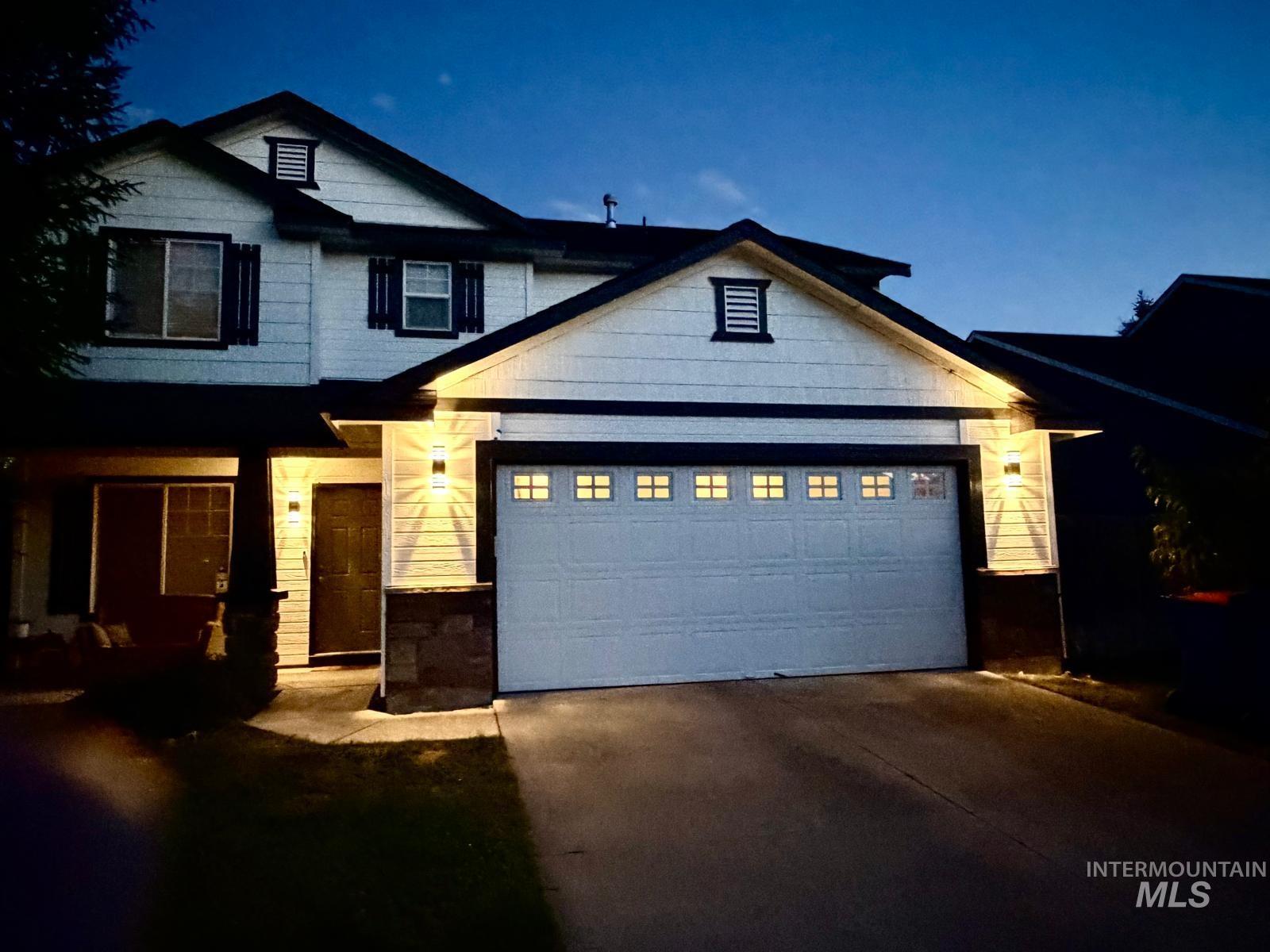 12105 W Kings Canyon St, Boise, Idaho 83709, 4 Bedrooms, 2.5 Bathrooms, Residential For Sale, Price $575,000,MLS 98998900