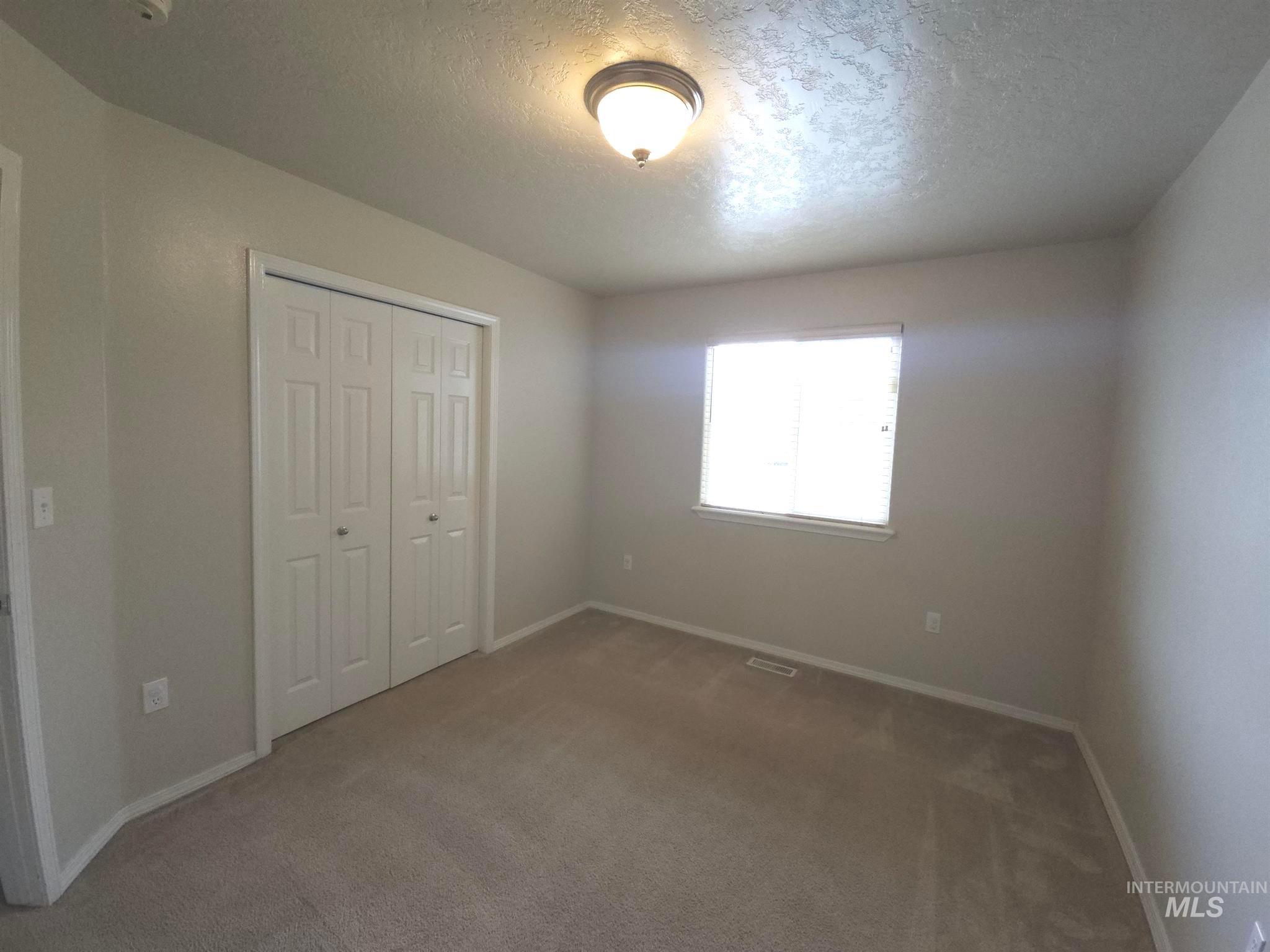 12105 W Kings Canyon St, Boise, Idaho 83709, 4 Bedrooms, 2.5 Bathrooms, Residential For Sale, Price $575,000, 98998900