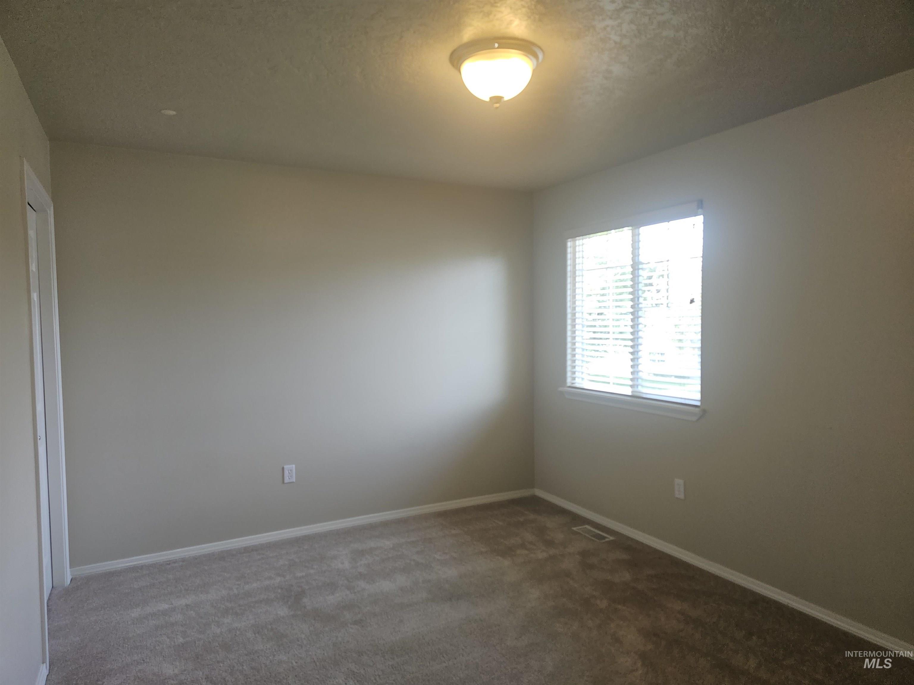 12105 W Kings Canyon St, Boise, Idaho 83709, 4 Bedrooms, 2.5 Bathrooms, Residential For Sale, Price $575,000, 98998900
