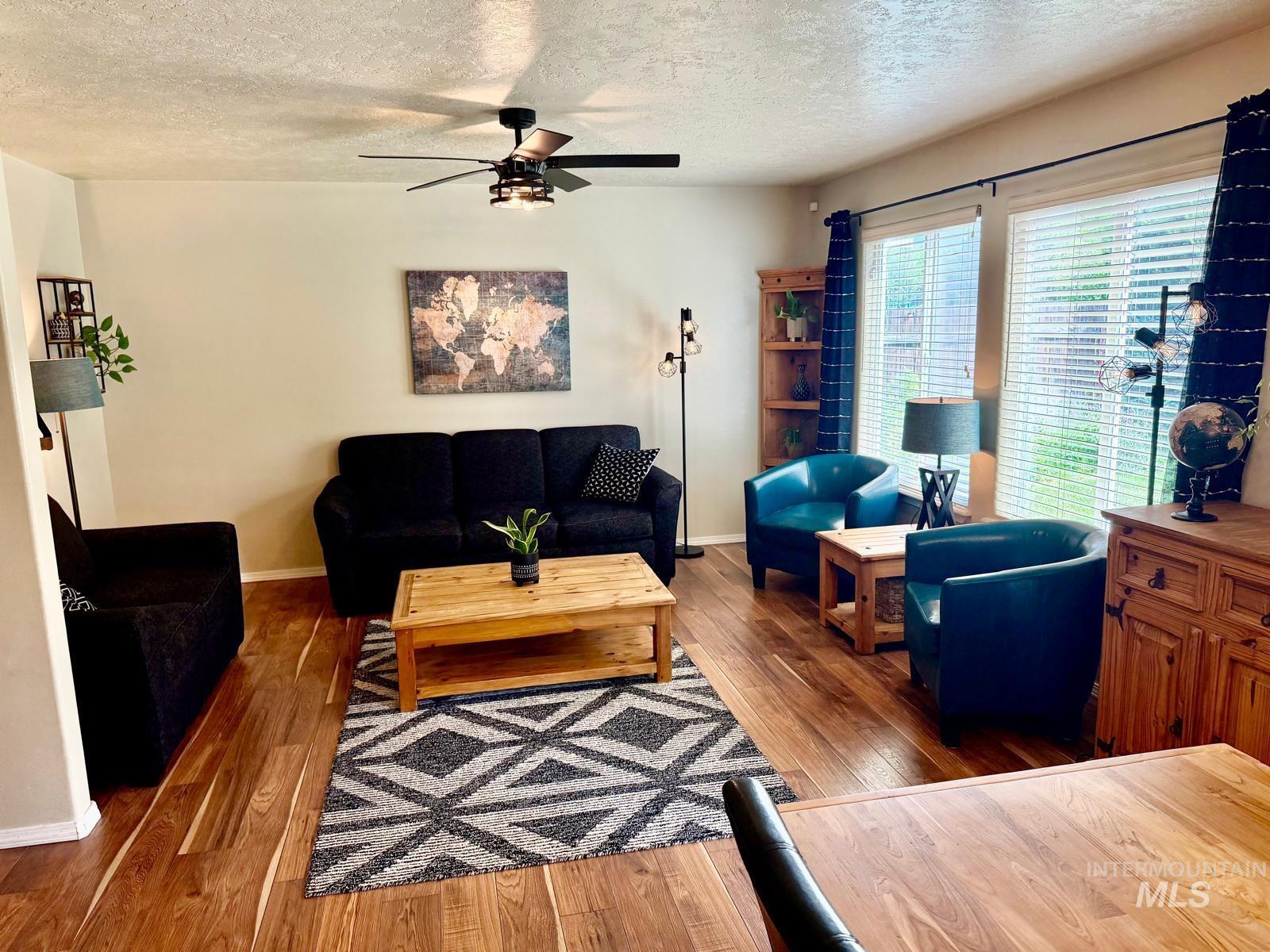 12105 W Kings Canyon St, Boise, Idaho 83709, 4 Bedrooms, 2.5 Bathrooms, Residential For Sale, Price $575,000,MLS 98998900