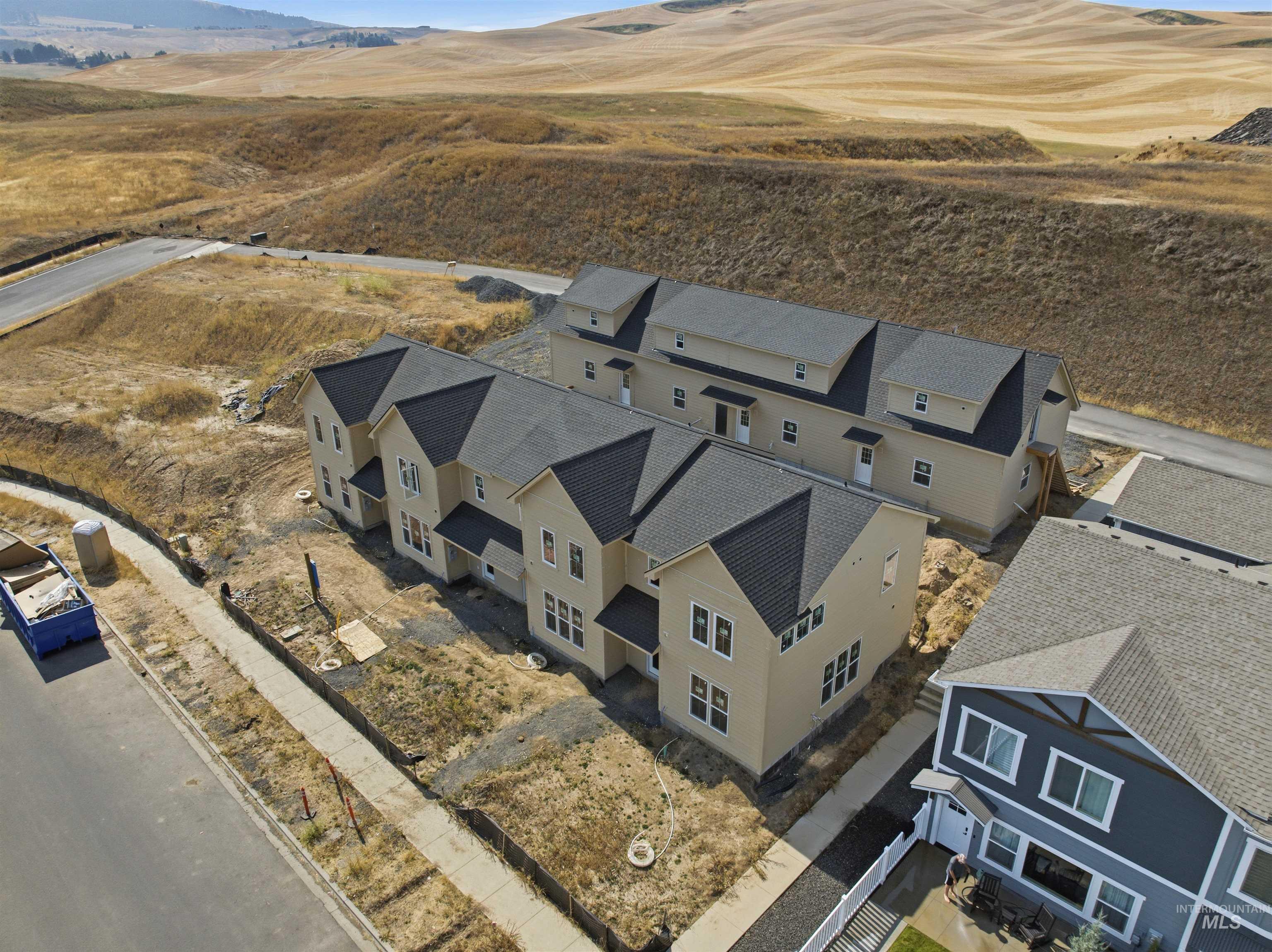 1155 Edington Ave, Moscow, Idaho 83843, 3 Bedrooms, 3 Bathrooms, Residential For Sale, Price $515,000,MLS 98998903
