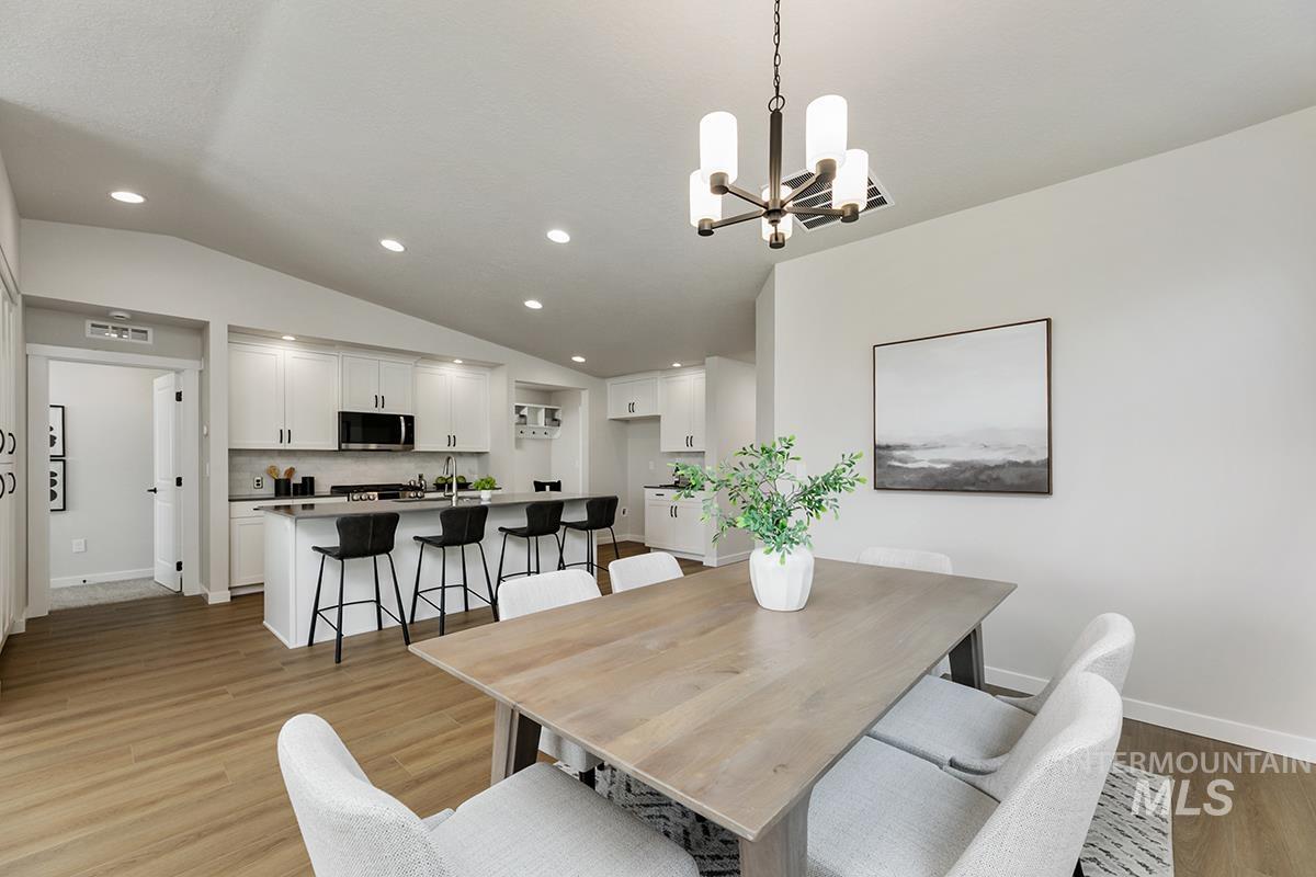 7122 S Gamely Ave, Meridian, Idaho 83642, 3 Bedrooms, 2 Bathrooms, Residential For Sale, Price $489,000,MLS 98998906