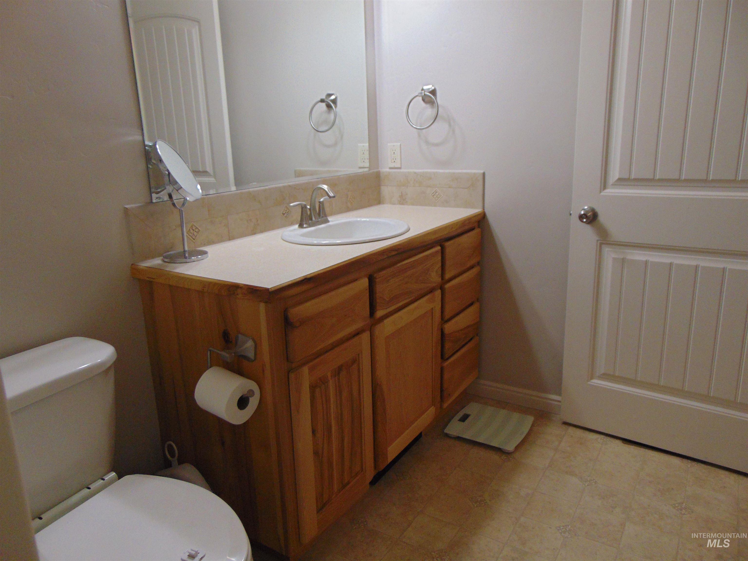 2707 Driftwood Dr., Payette, Idaho 83661, 3 Bedrooms, 2 Bathrooms, Residential For Sale, Price $436,500,MLS 98998908