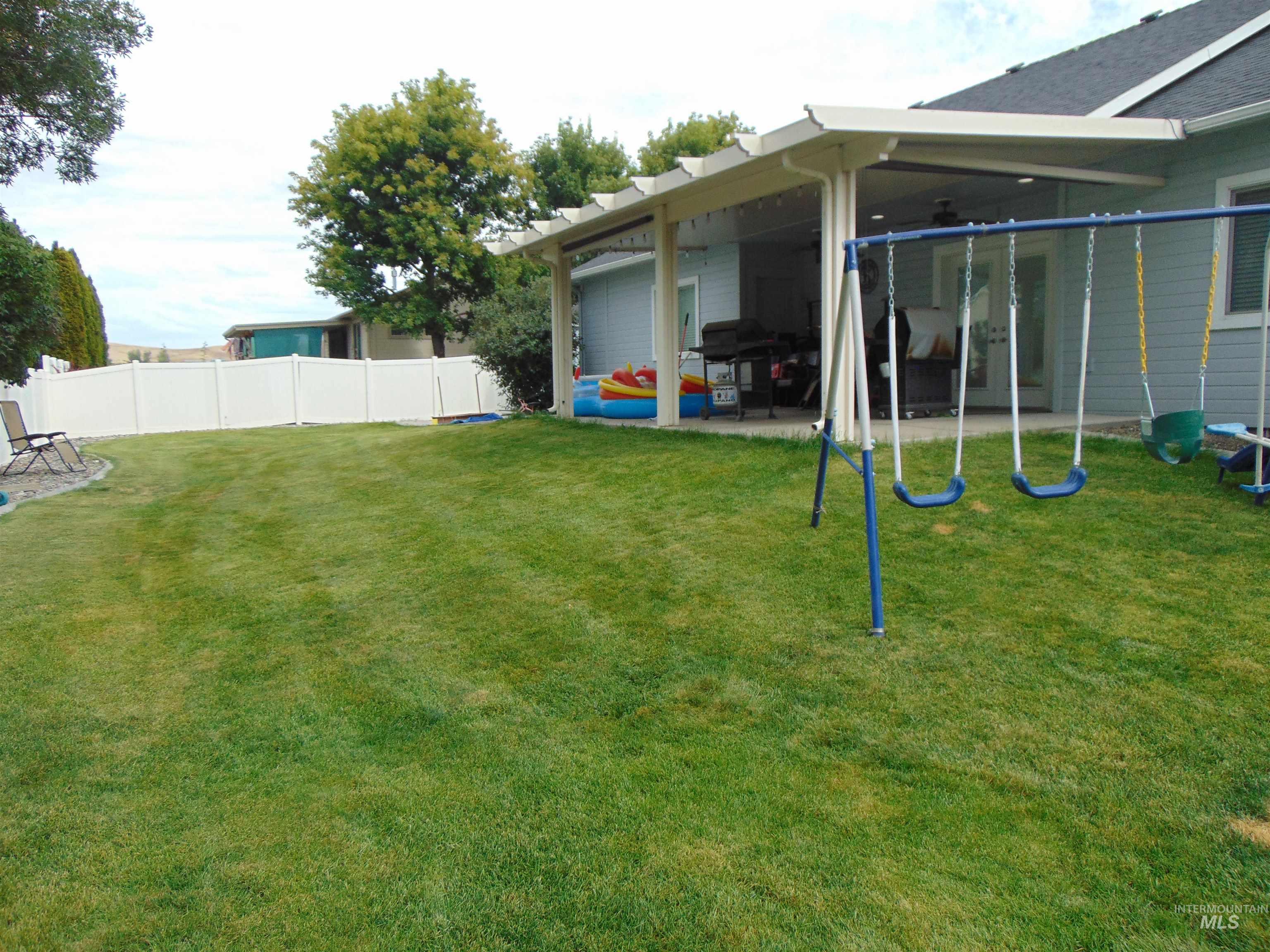2707 Driftwood Dr., Payette, Idaho 83661, 3 Bedrooms, 2 Bathrooms, Residential For Sale, Price $436,500,MLS 98998908