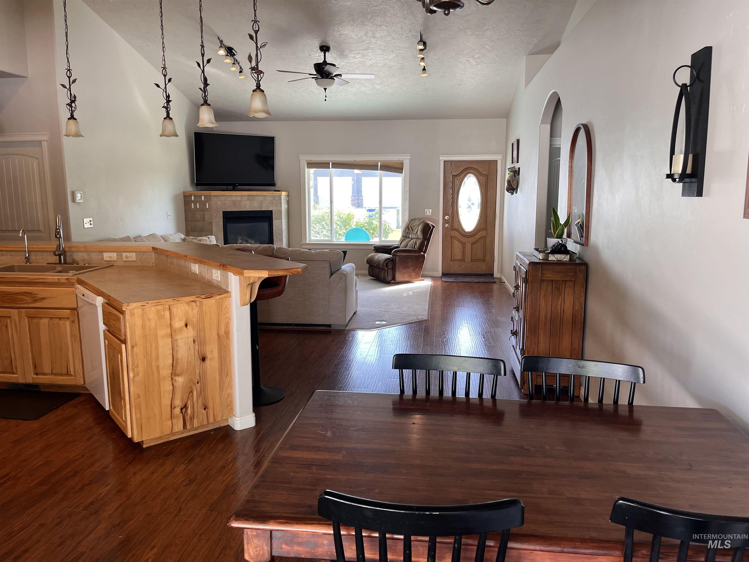 2707 Driftwood Dr., Payette, Idaho 83661, 3 Bedrooms, 2 Bathrooms, Residential For Sale, Price $429,500,MLS 98998908