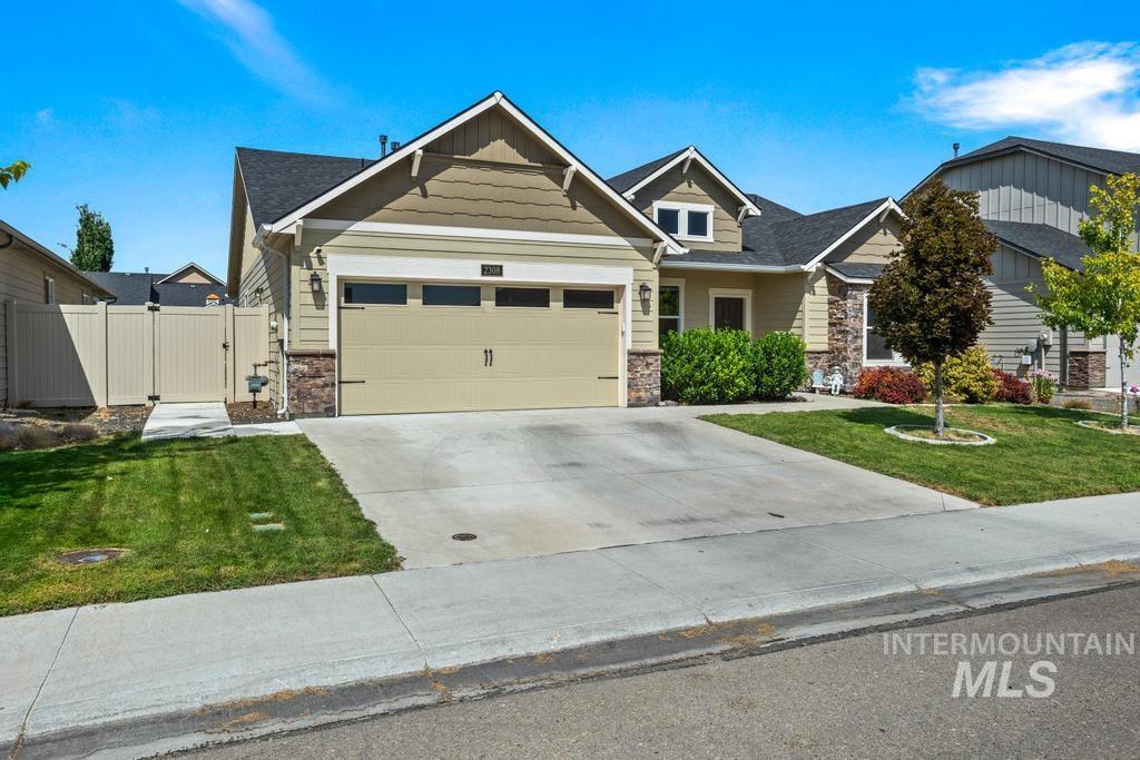 2308 W Coneflower St., Nampa, Idaho 83686, 4 Bedrooms, 2 Bathrooms, Residential For Sale, Price $485,000,MLS 98998909