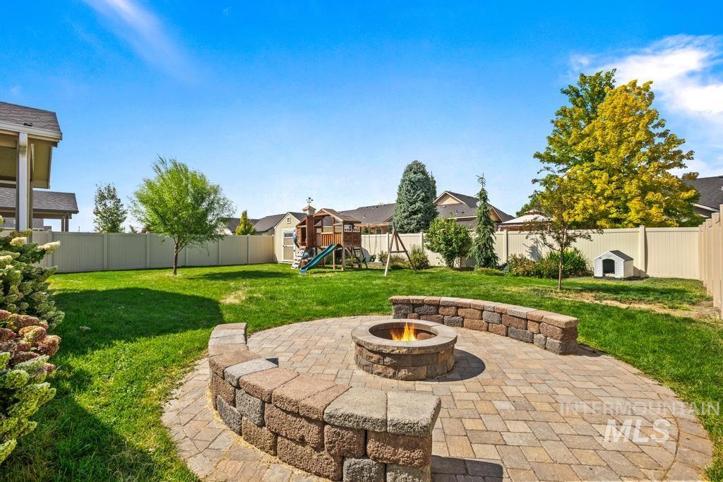 2308 W Coneflower St., Nampa, Idaho 83686, 4 Bedrooms, 2 Bathrooms, Residential For Sale, Price $485,000,MLS 98998909