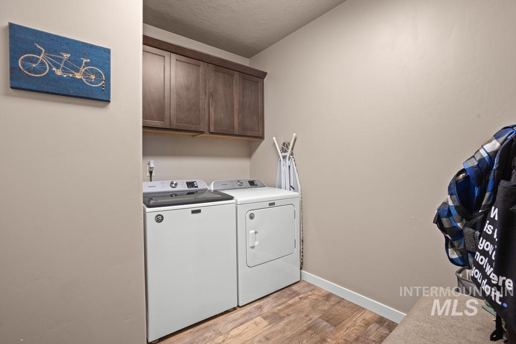 2308 W Coneflower St., Nampa, Idaho 83686, 4 Bedrooms, 2 Bathrooms, Residential For Sale, Price $485,000,MLS 98998909