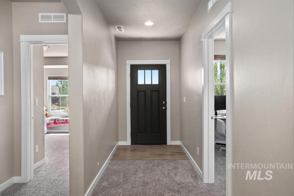 2308 W Coneflower St., Nampa, Idaho 83686, 4 Bedrooms, 2 Bathrooms, Residential For Sale, Price $485,000,MLS 98998909