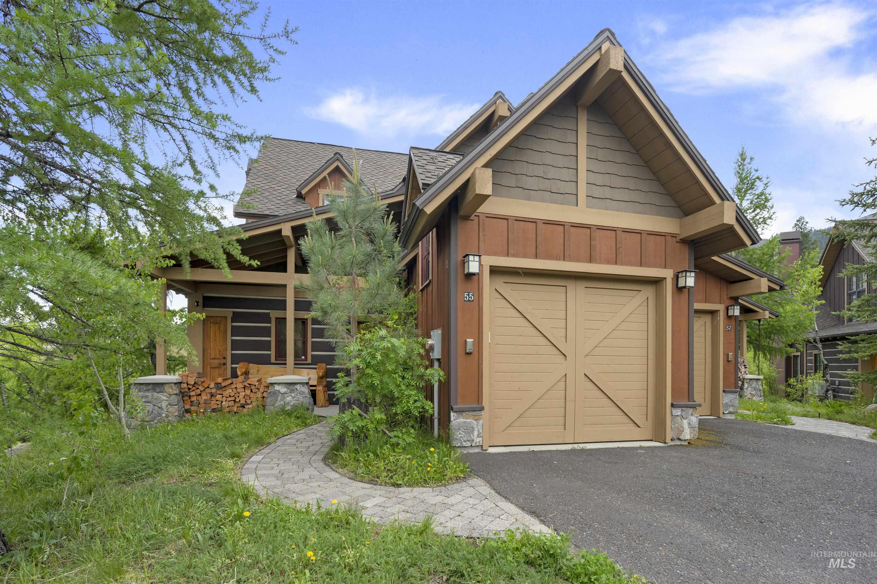 55 Golden Bar Court, Donnelly, Idaho 83615, 3 Bedrooms, 3 Bathrooms, Residential For Sale, Price $1,350,000,MLS 98998914