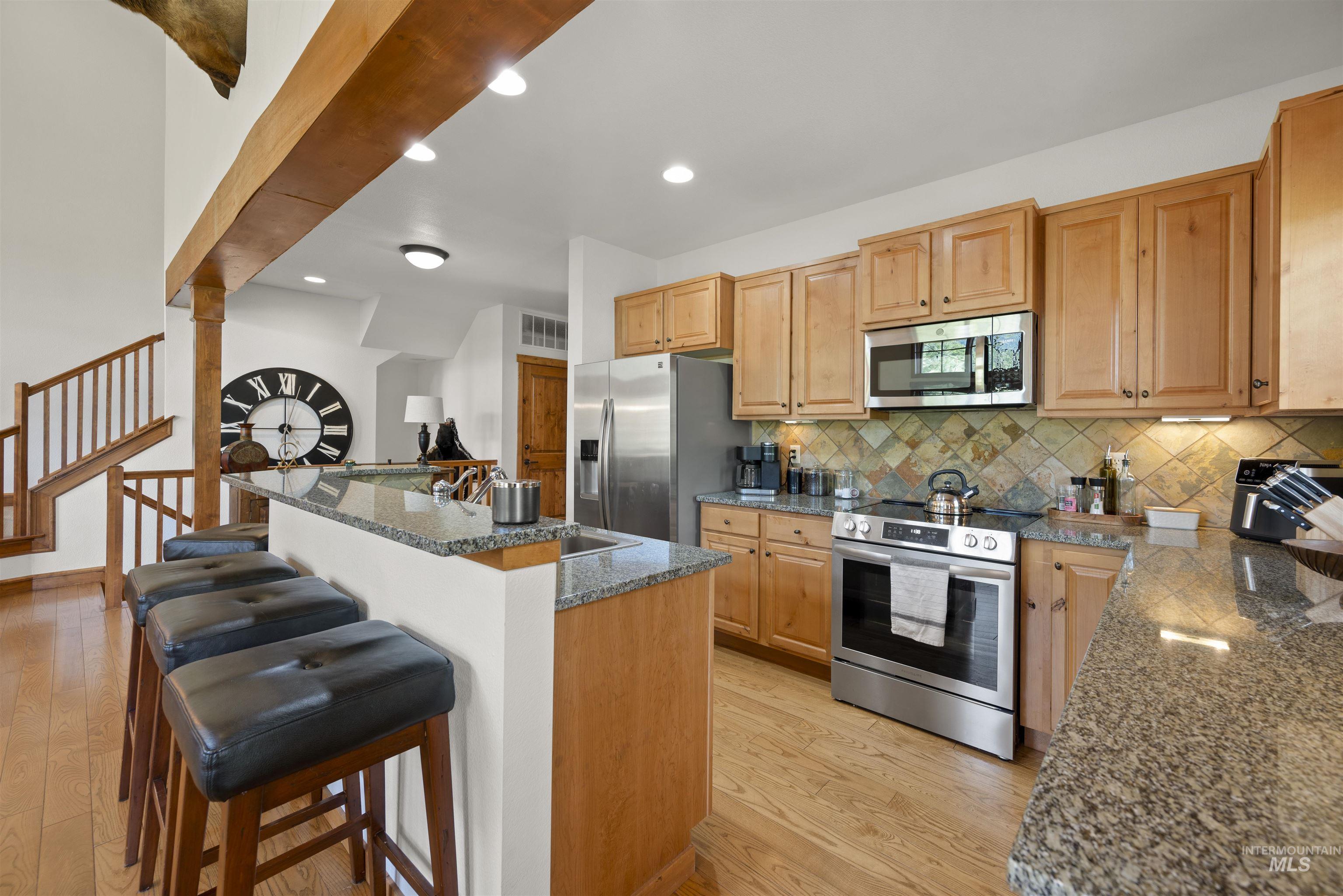 55 Golden Bar Court, Donnelly, Idaho 83615, 3 Bedrooms, 3 Bathrooms, Residential For Sale, Price $1,350,000,MLS 98998914