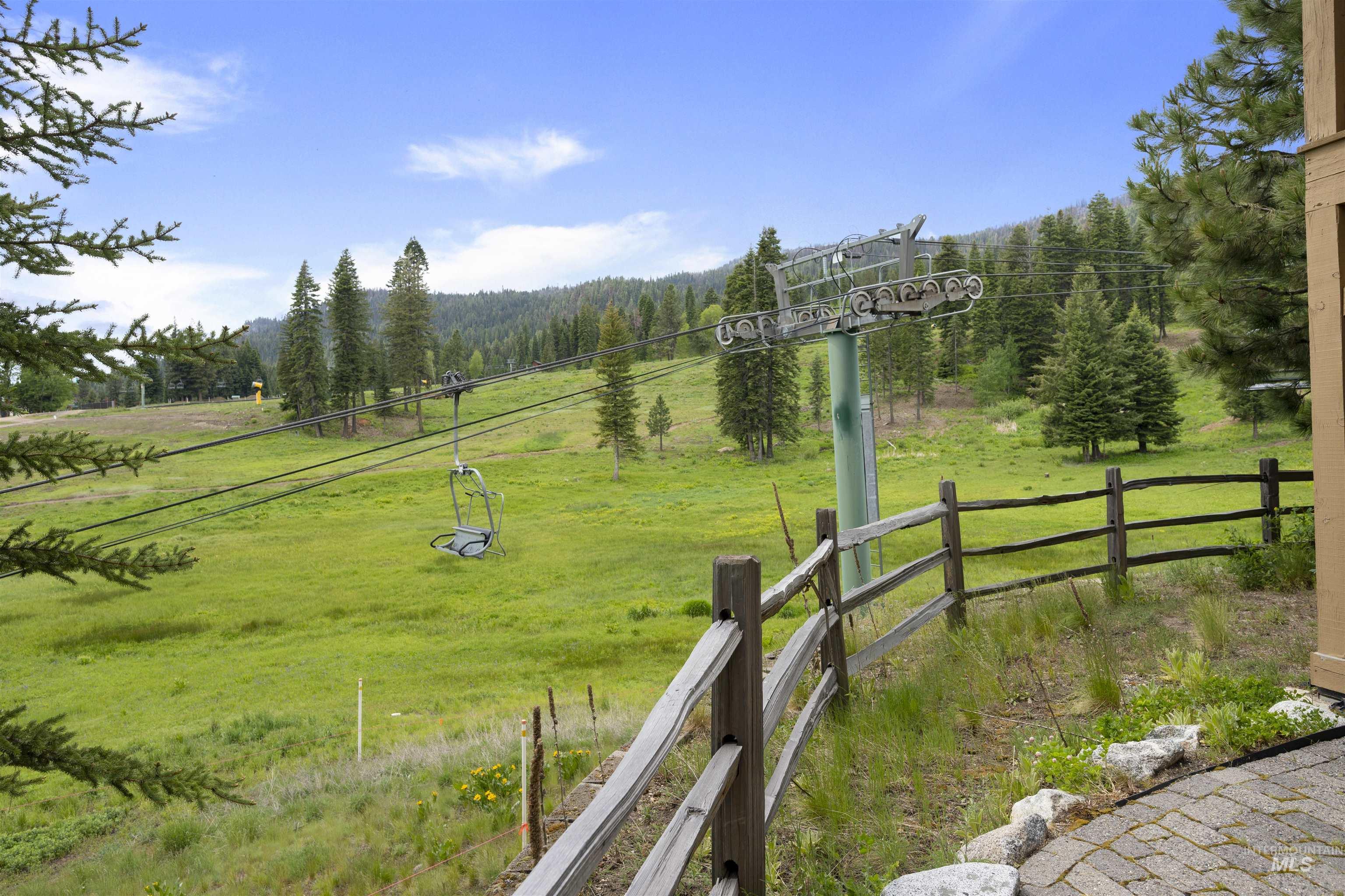 55 Golden Bar Court, Donnelly, Idaho 83615, 3 Bedrooms, 3 Bathrooms, Residential For Sale, Price $1,350,000,MLS 98998914