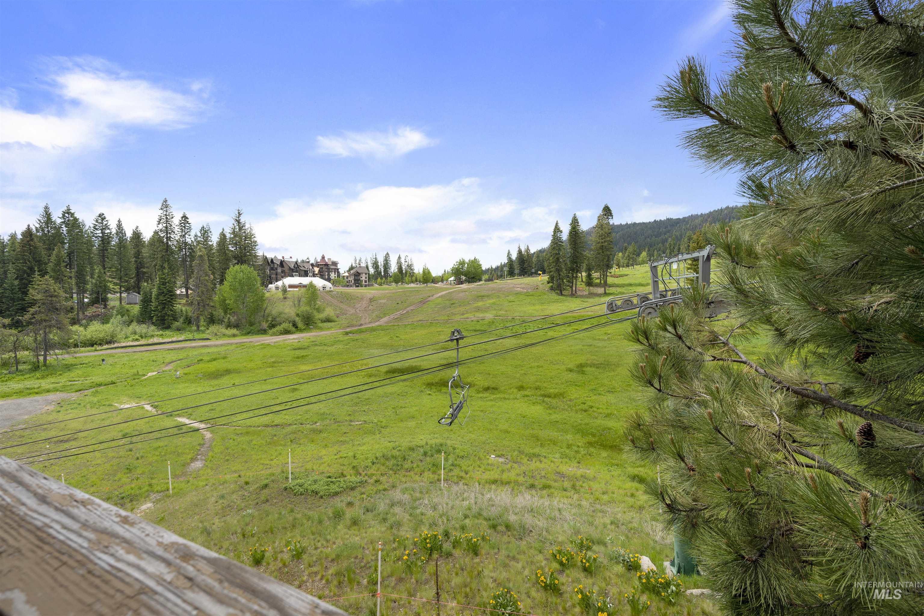 55 Golden Bar Court, Donnelly, Idaho 83615, 3 Bedrooms, 3 Bathrooms, Residential For Sale, Price $1,350,000,MLS 98998914