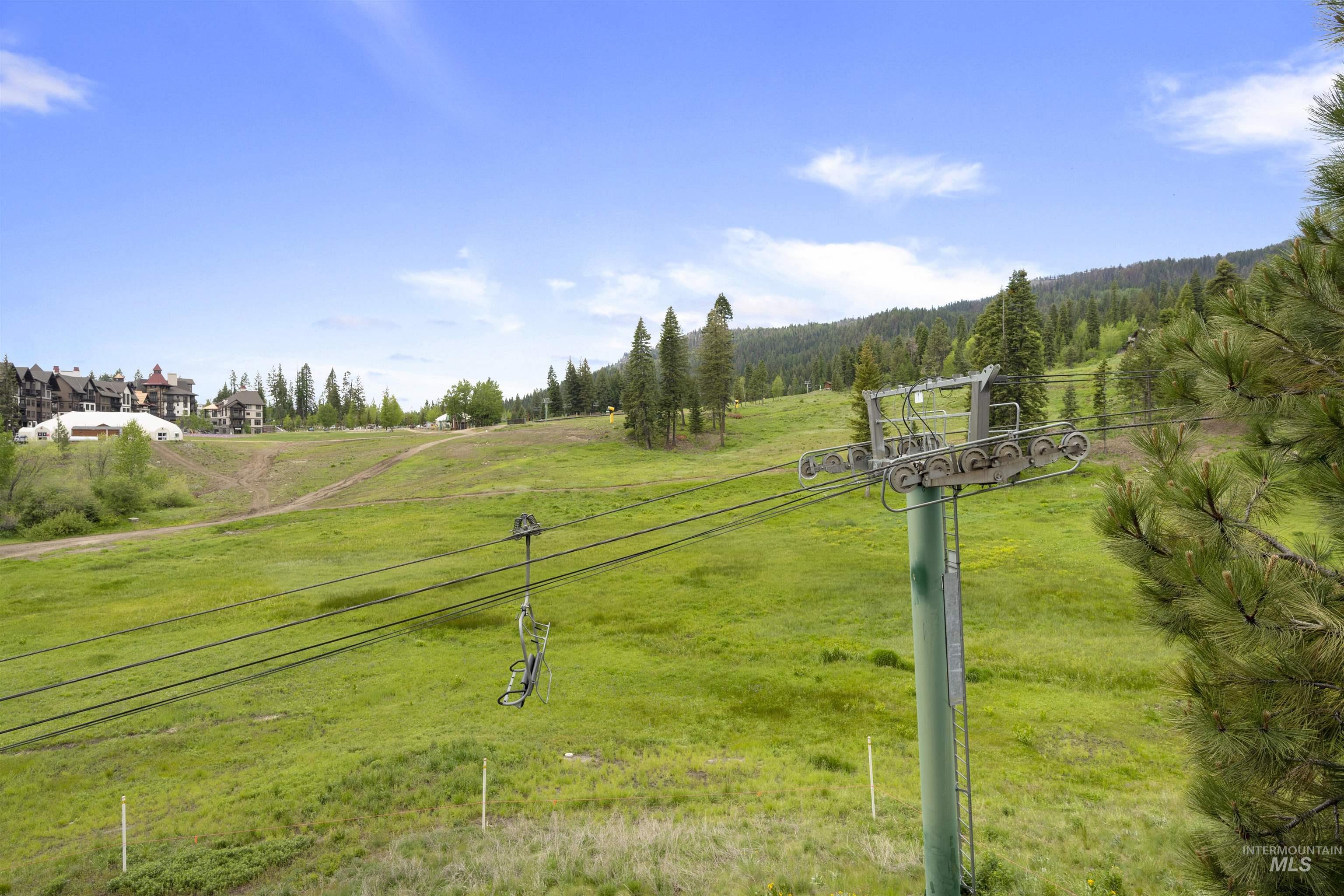 55 Golden Bar Court, Donnelly, Idaho 83615, 3 Bedrooms, 3 Bathrooms, Residential For Sale, Price $1,350,000,MLS 98998914